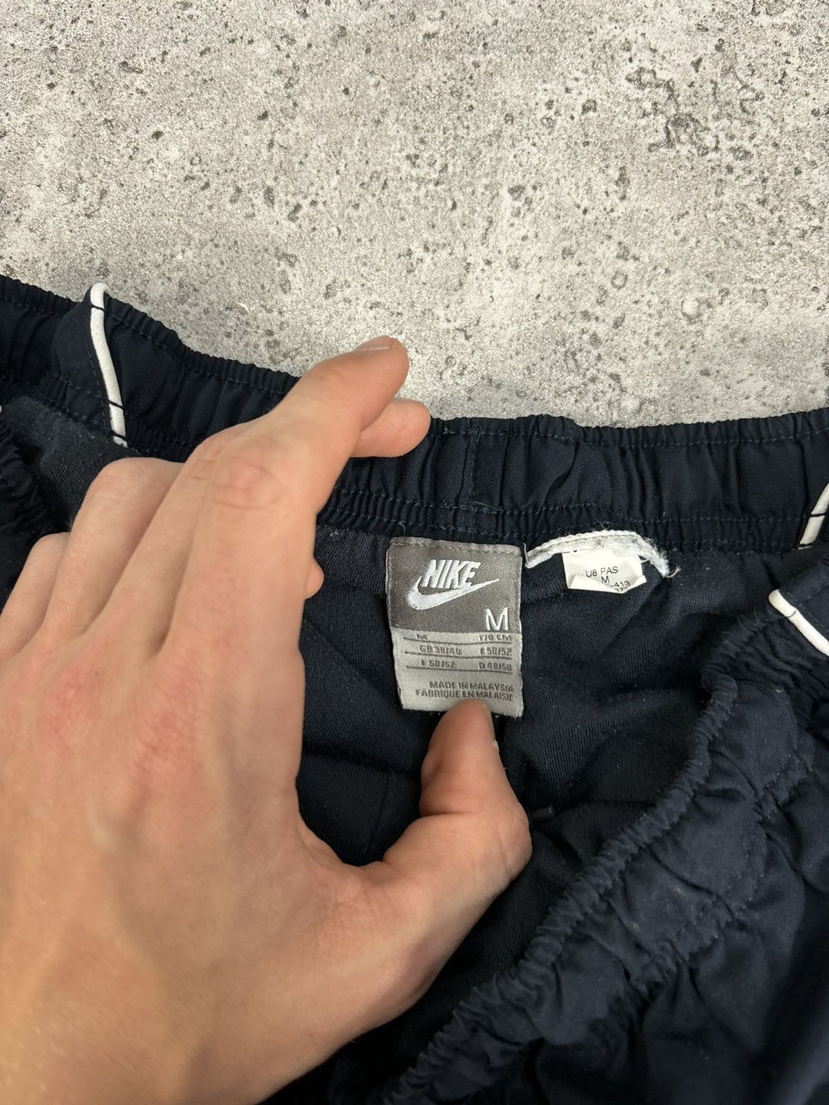Nike × Vintage Crazy Vintage Y2K/2000s Baggy Nike Track Pants Hip Hop Size US 34 / EU 50 - 6 Thumbnail