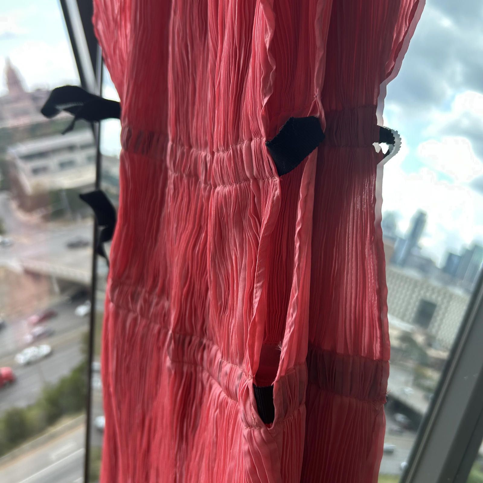 Designer Chic Pink Pleated Midi Dress by MINUIT Size M / US 6-8 / IT 42-44 - 7 Thumbnail