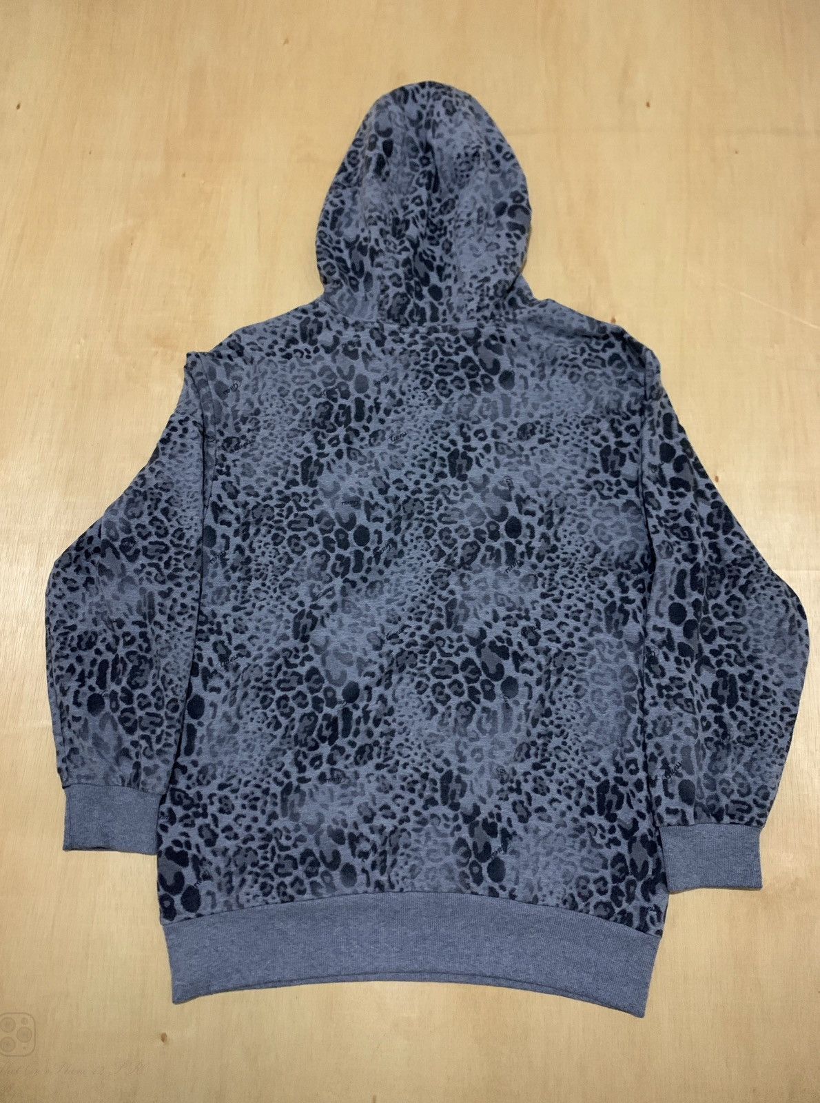 Guess × Japanese Brand Guess Leopard Style Hoodie Size US M / EU 48-50 / 2 - 4 Thumbnail