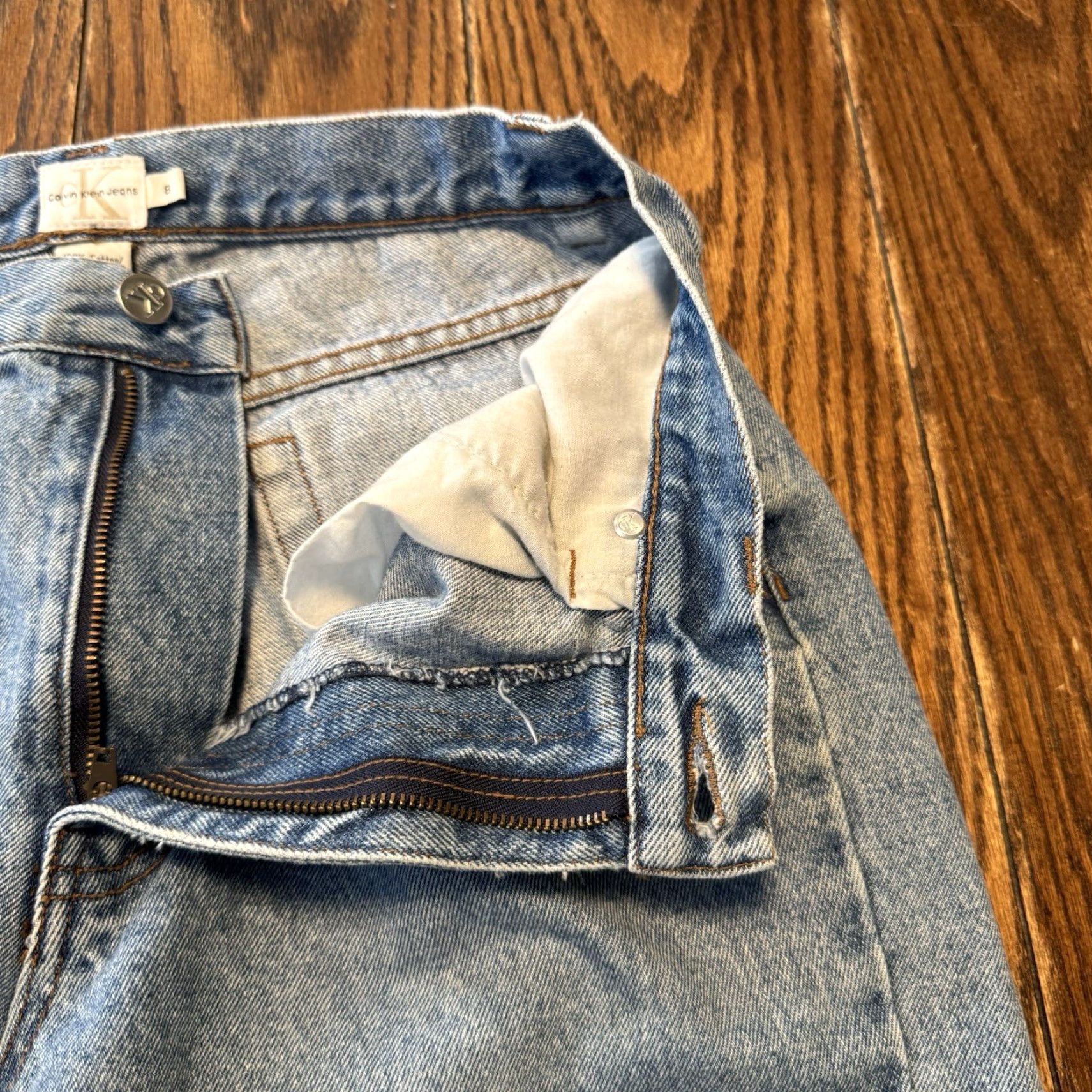 Calvin Klein VINTAGE Calvin Klein Jeans Womens Cotton Straight Leg Jeans Mom Size 8 Suede Bottoms Blue 90s Denim Classic USA 30x25 Womens Jeans Size 30" / US 8 / IT 44 - 6 Thumbnail