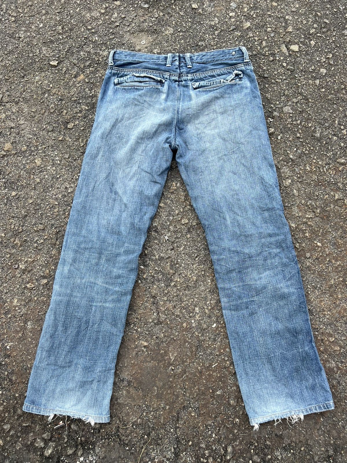 Gap Gap Distressed Jeans Size US 32 / EU 48 - 11 Thumbnail