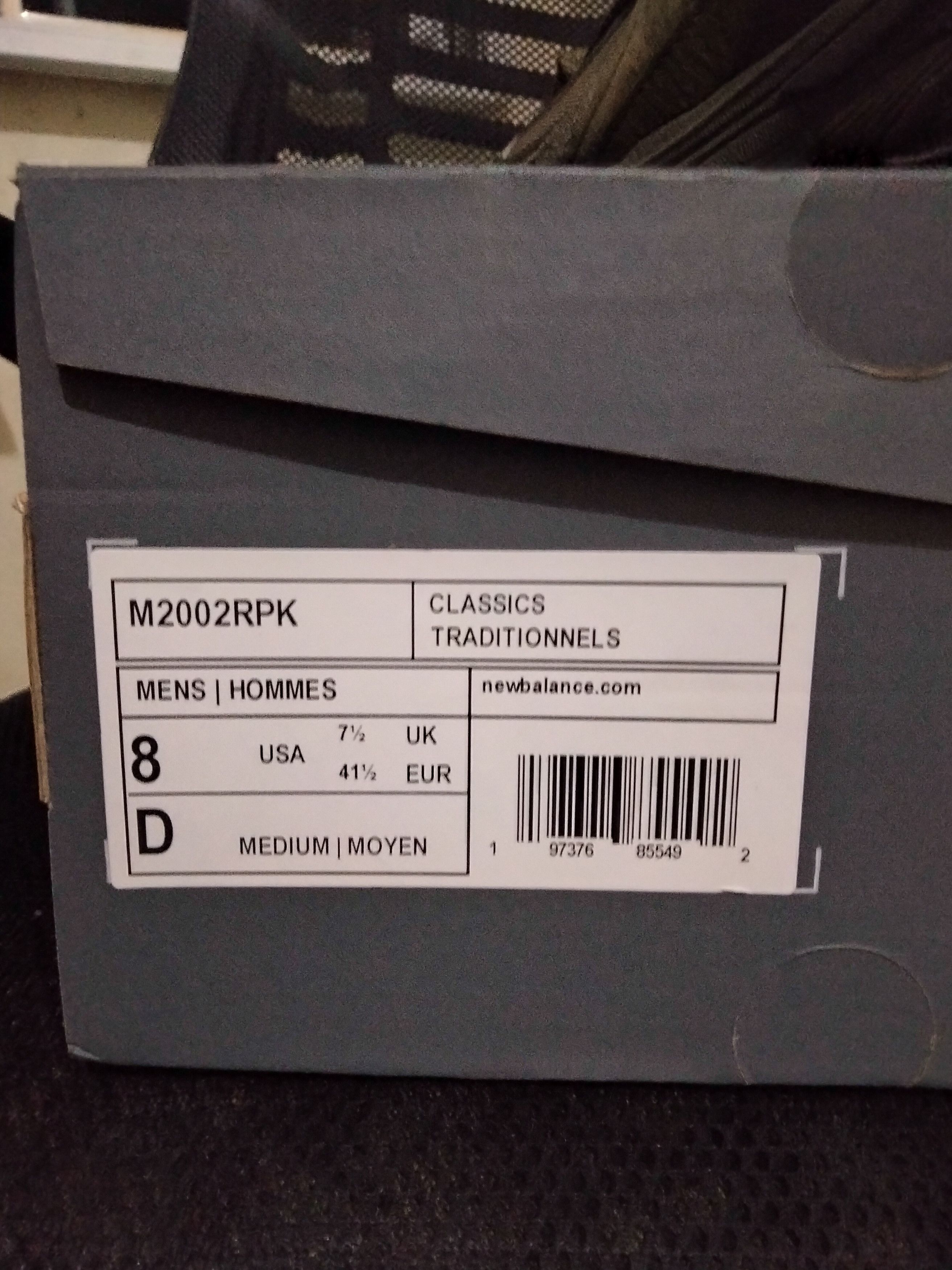 New Balance NEW BALANCE 2002R Size US 8 / EU 41 - 1 Thumbnail