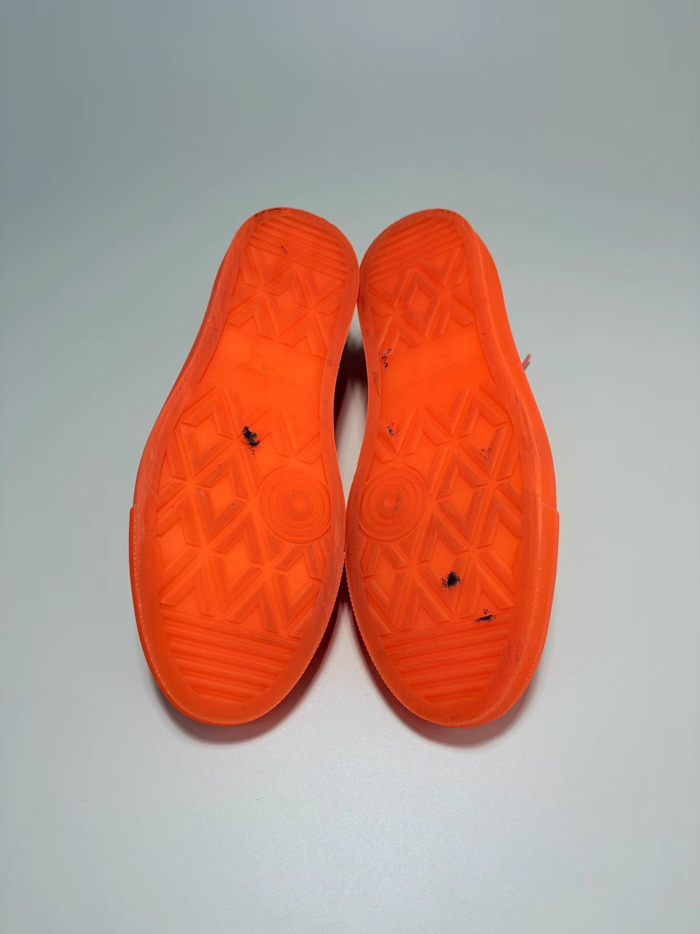 Louis Vuitton LOUIS VUITTON LV STELLAR Monogram Full Logo Sneakers K1 Size US 7 / EU 40 - 7 Thumbnail