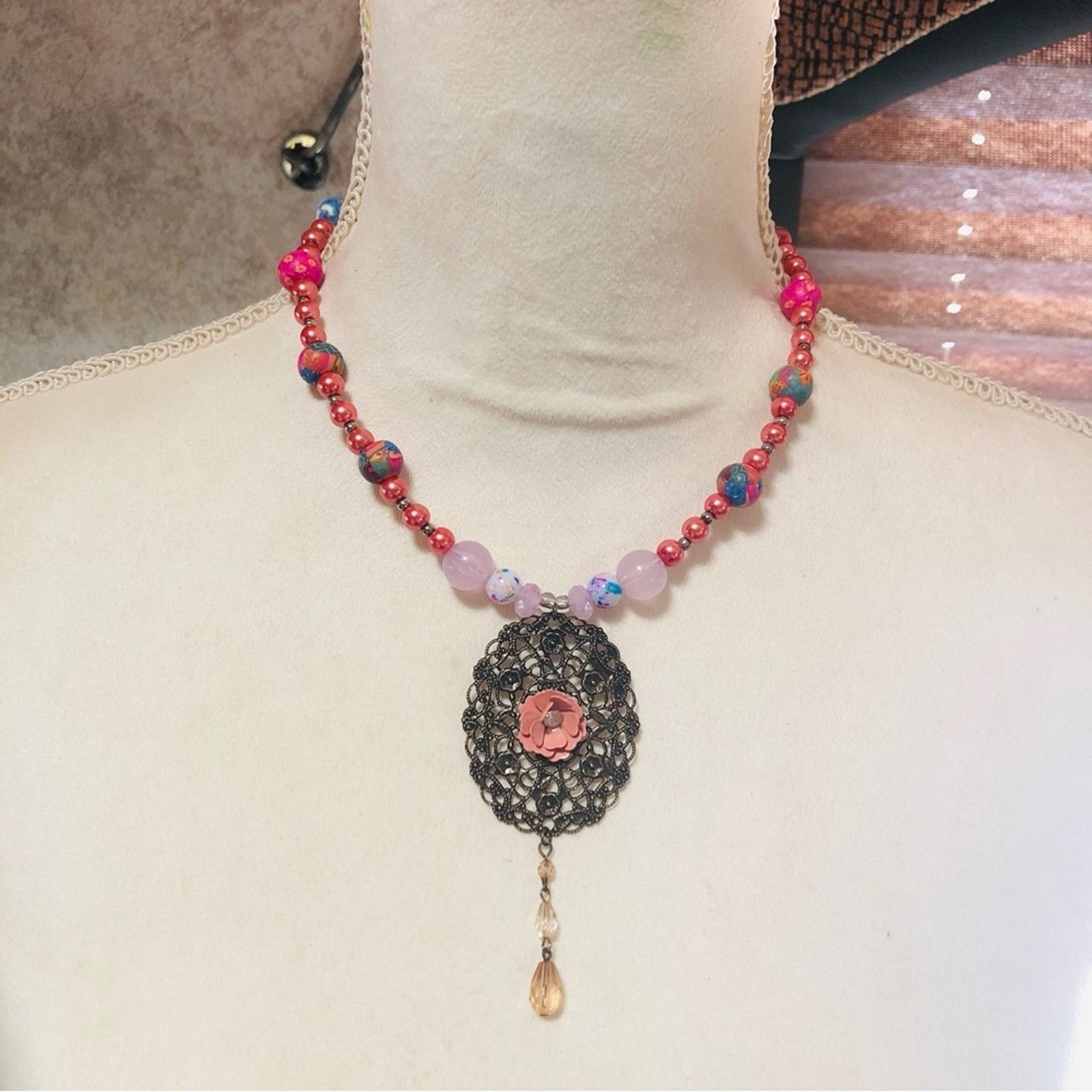 Handmade Handcrafted repurpose rose Czech glass Pearl necklace Size ONE SIZE - 2 Thumbnail