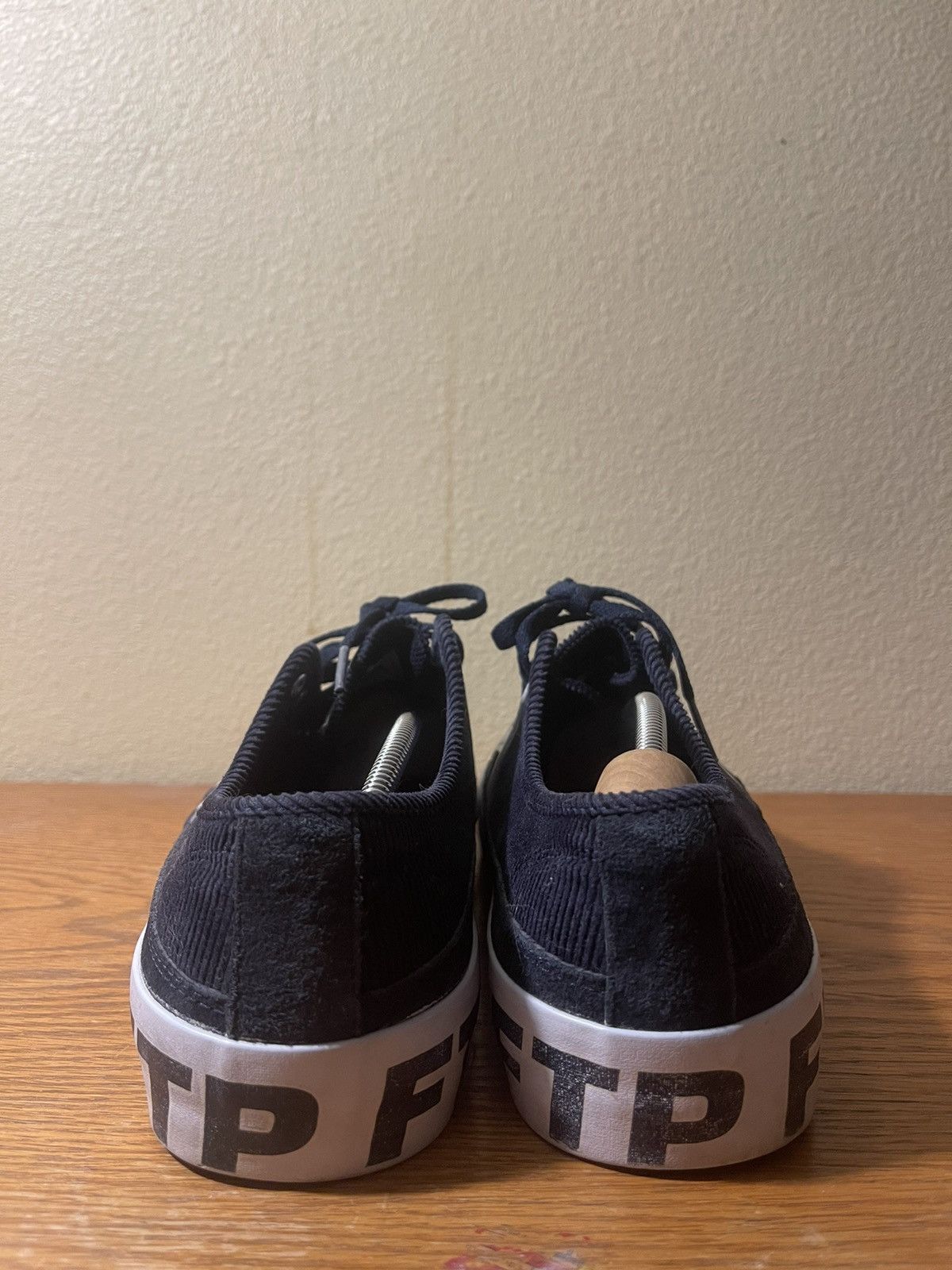 Huf Huf x FTP low top sneakers Size US 9.5 / EU 42-43 - 4 Thumbnail