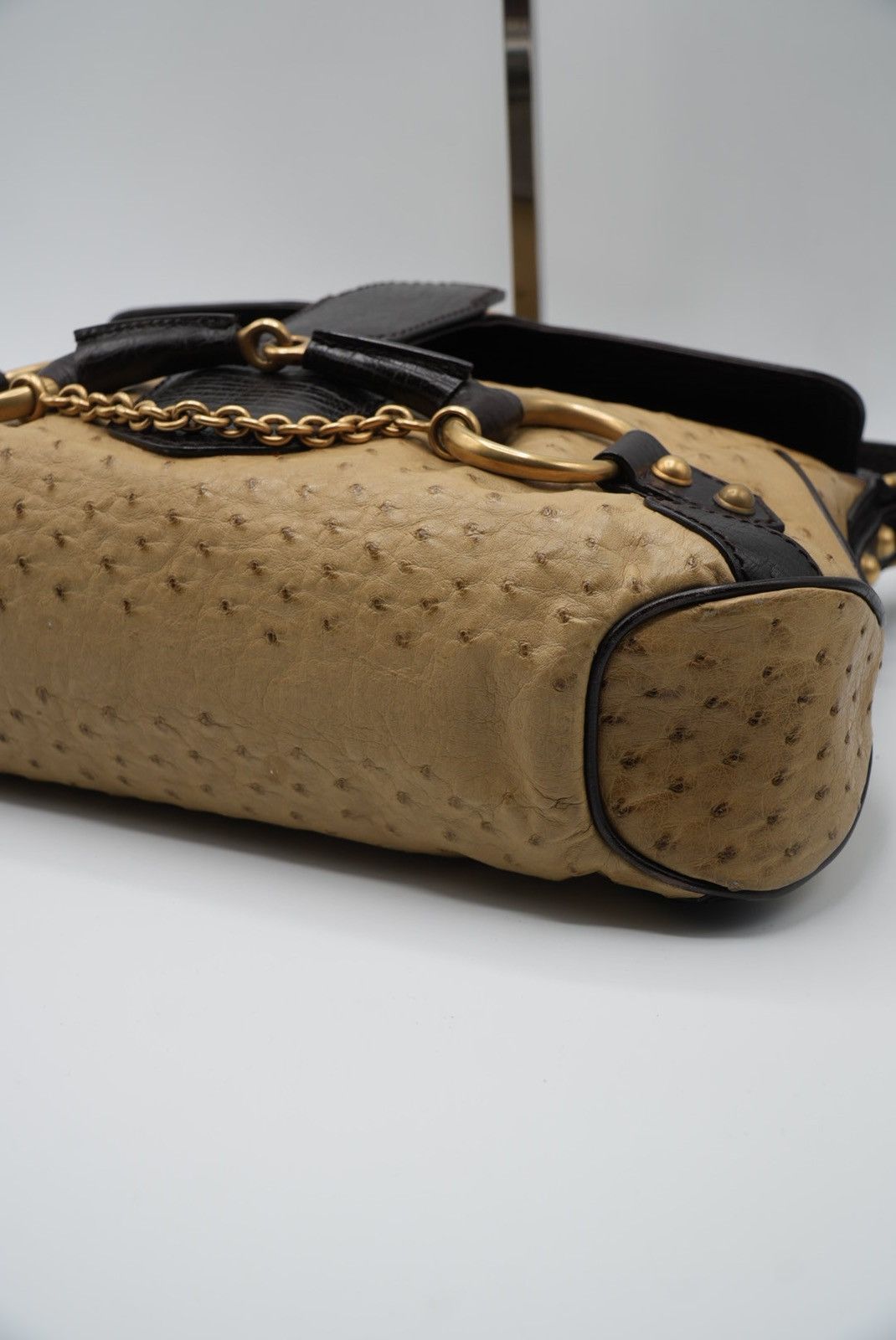 Gucci Gucci Brown Ostrich Horsebit Shoulder Bag Size ONE SIZE - 7 Thumbnail