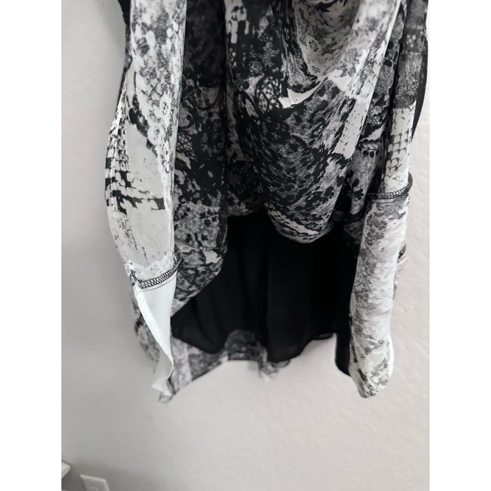 Kenneth Cole Kenneth Cole Evelin Hi Low Ruffle Dress Women M Black Size M / US 6-8 / IT 42-44 - 9 Thumbnail