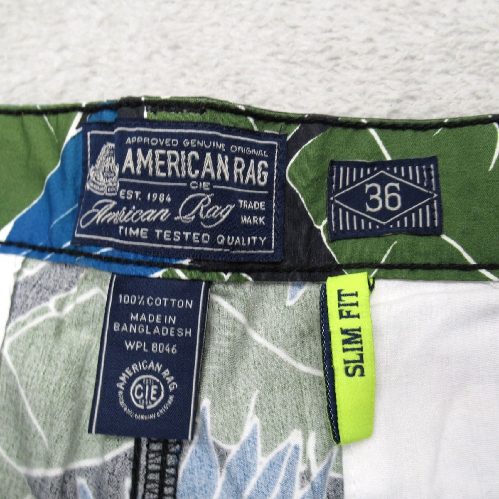 Vintage Board Shorts Mens 38 Green Blue Tropical Floral Slim Fit Above Knee NWT Size US 38 / EU 54 - 4 Thumbnail
