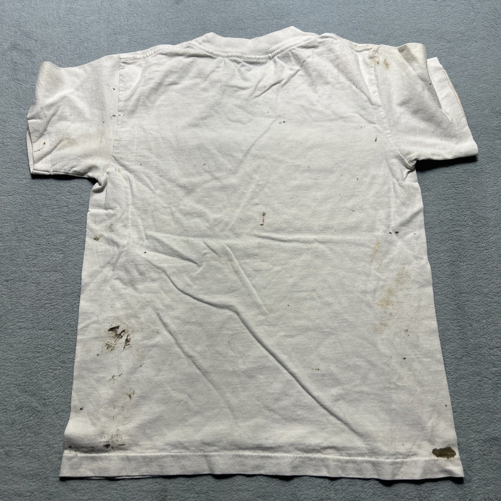 Gildan 98 Titanic Shirt Boys Youth 10/12 Med 15.5x21 Single Stitch Size US M / EU 48-50 / 2 - 2 Thumbnail