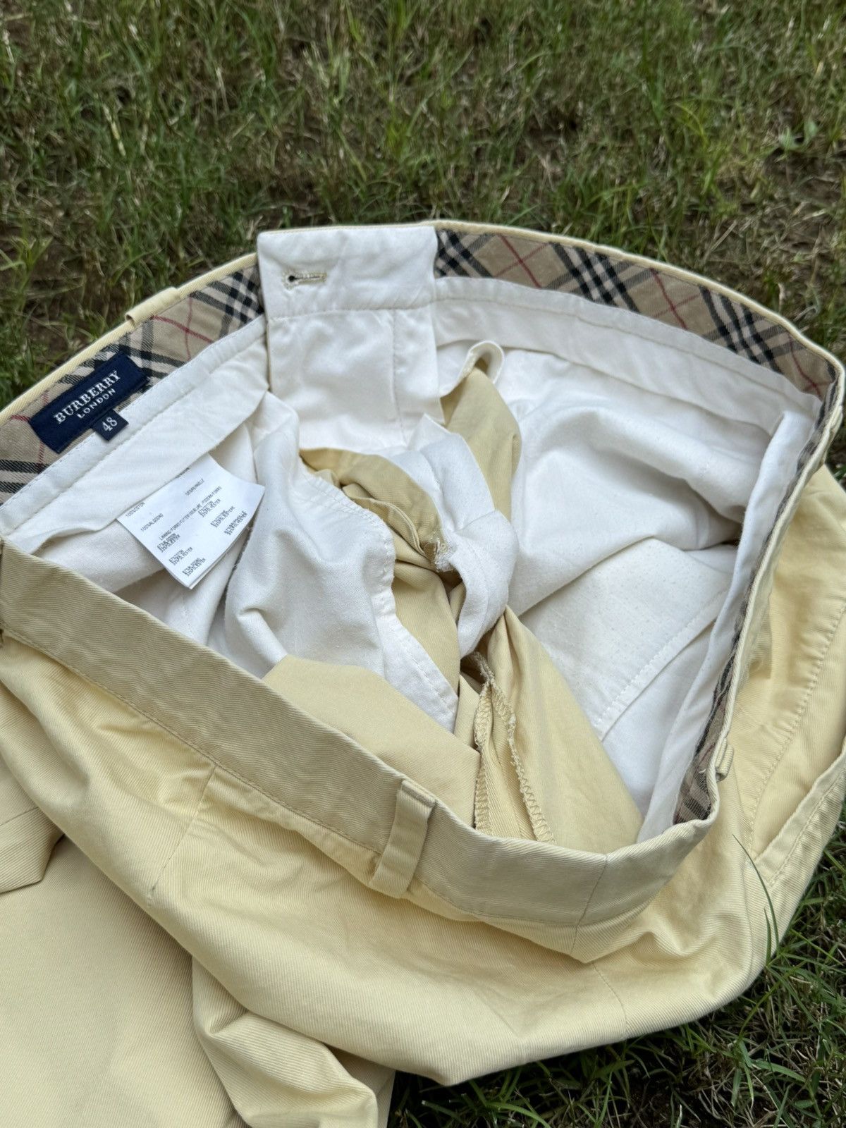 Burberry Burberry London cream trousers Size US 44 / EU 60 - 7 Thumbnail