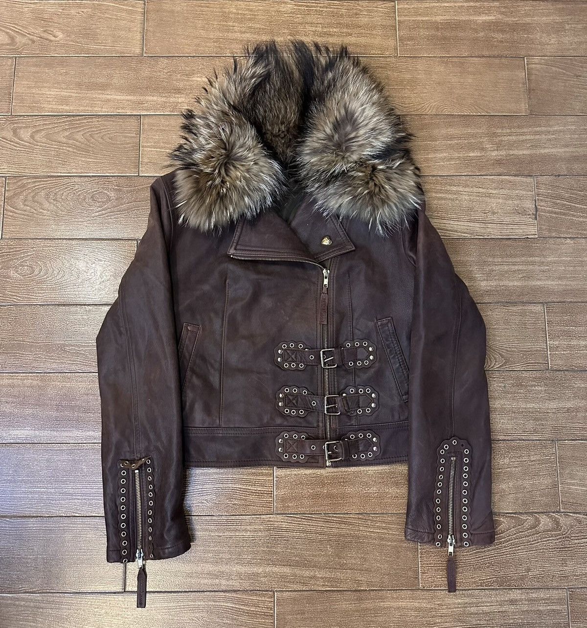 Moschino Moschino Distressed Fur Shearling-Collar Leather Jacket Size US S / EU 44-46 / 1 - 1 Thumbnail