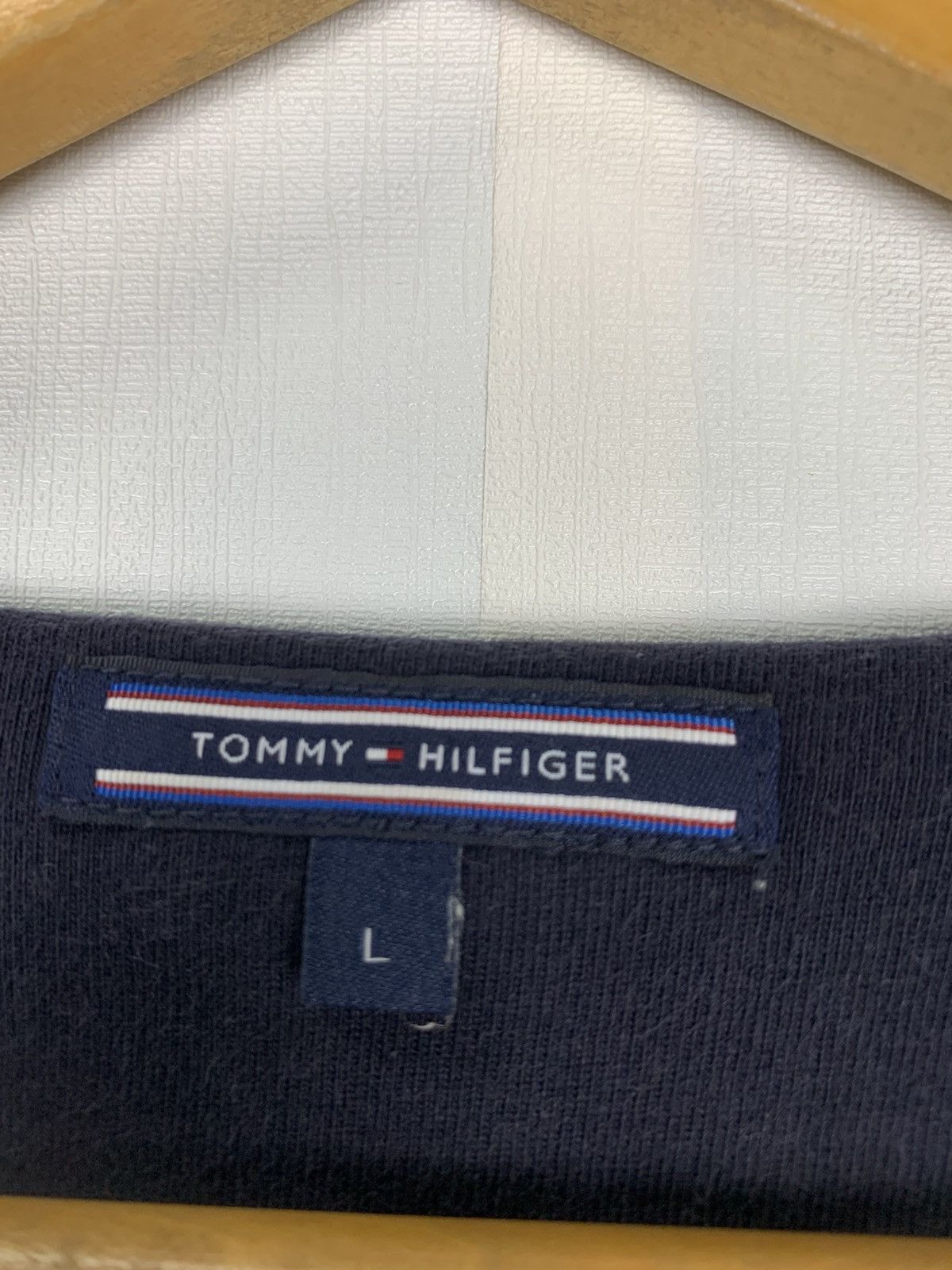 Tommy Hilfiger Tommy Hilfiger Stripe Shirt Size L / US 10 / IT 46 - 8 Thumbnail