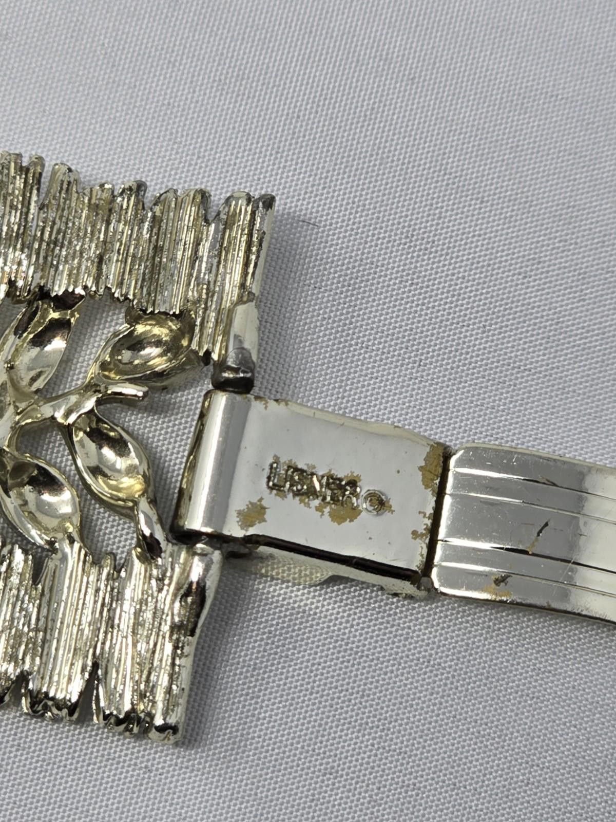 Other Vintage Lisner Silver Tone Leaf Link Bracelet 7” – Textured Size ONE SIZE - 5 Thumbnail