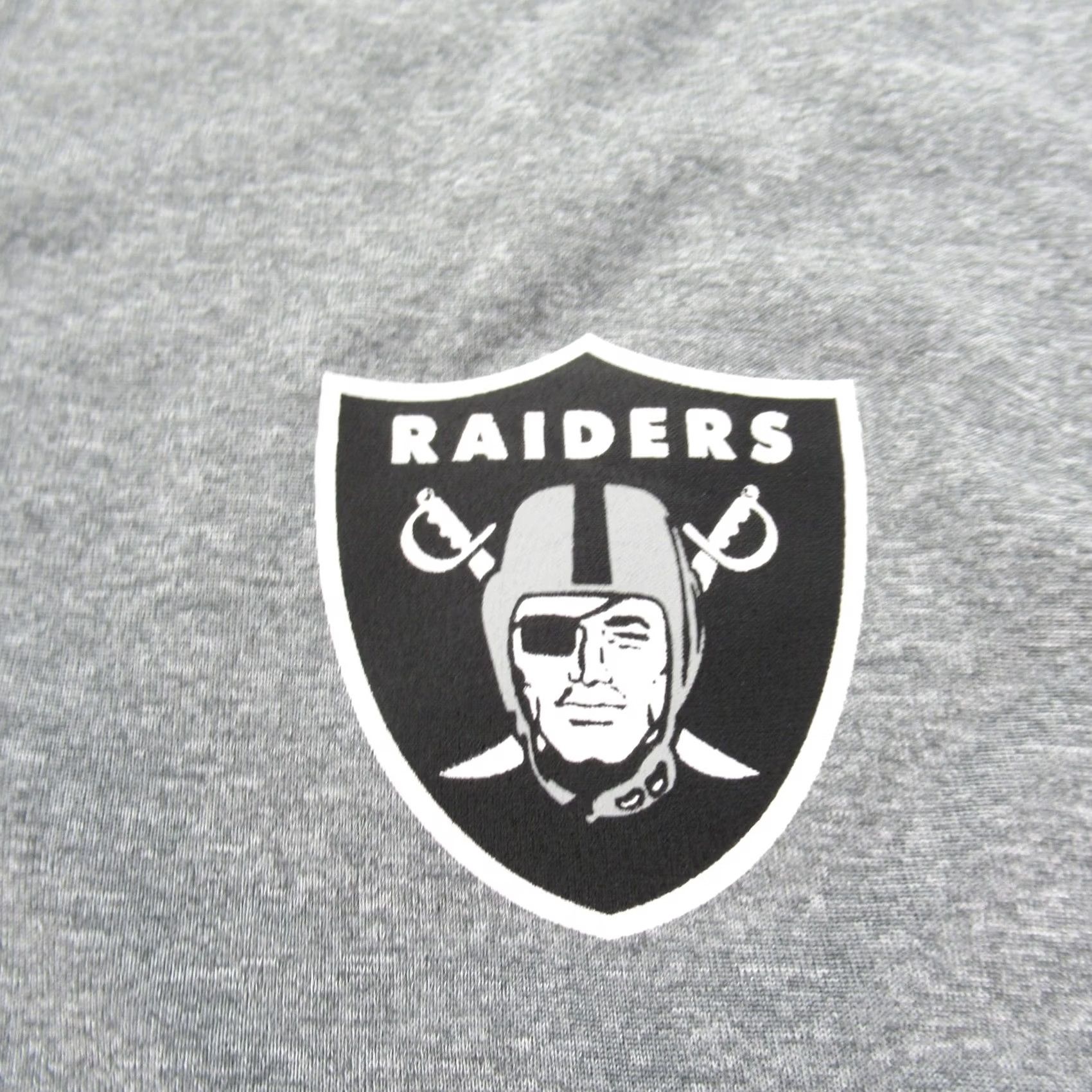 NFL Las Vegas Raiders Shirt Mens L NFL Gray Long Sleeve Quarter Zip Pullover Size US L / EU 52-54 / 3 - 6 Thumbnail