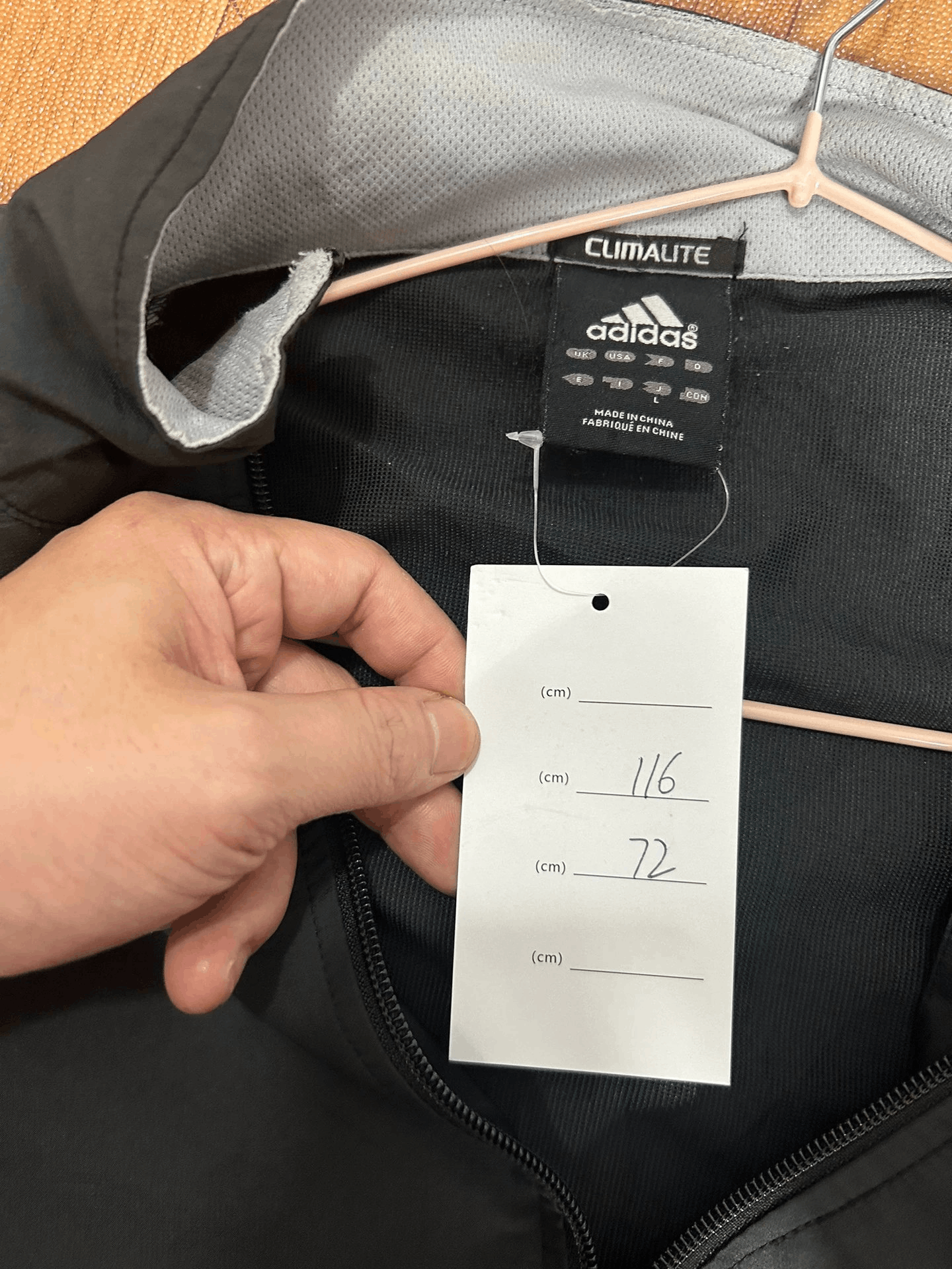 Adidas Authentic Adidas Unisex Track Jacket / Sportswear Outerwear Size US L / EU 52-54 / 3 - 5 Thumbnail