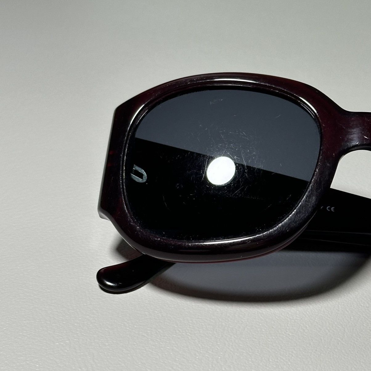 Salvatore Ferragamo Salvatore Ferragamo Burgundy Squared Sunglasses Size ONE SIZE - 6 Thumbnail