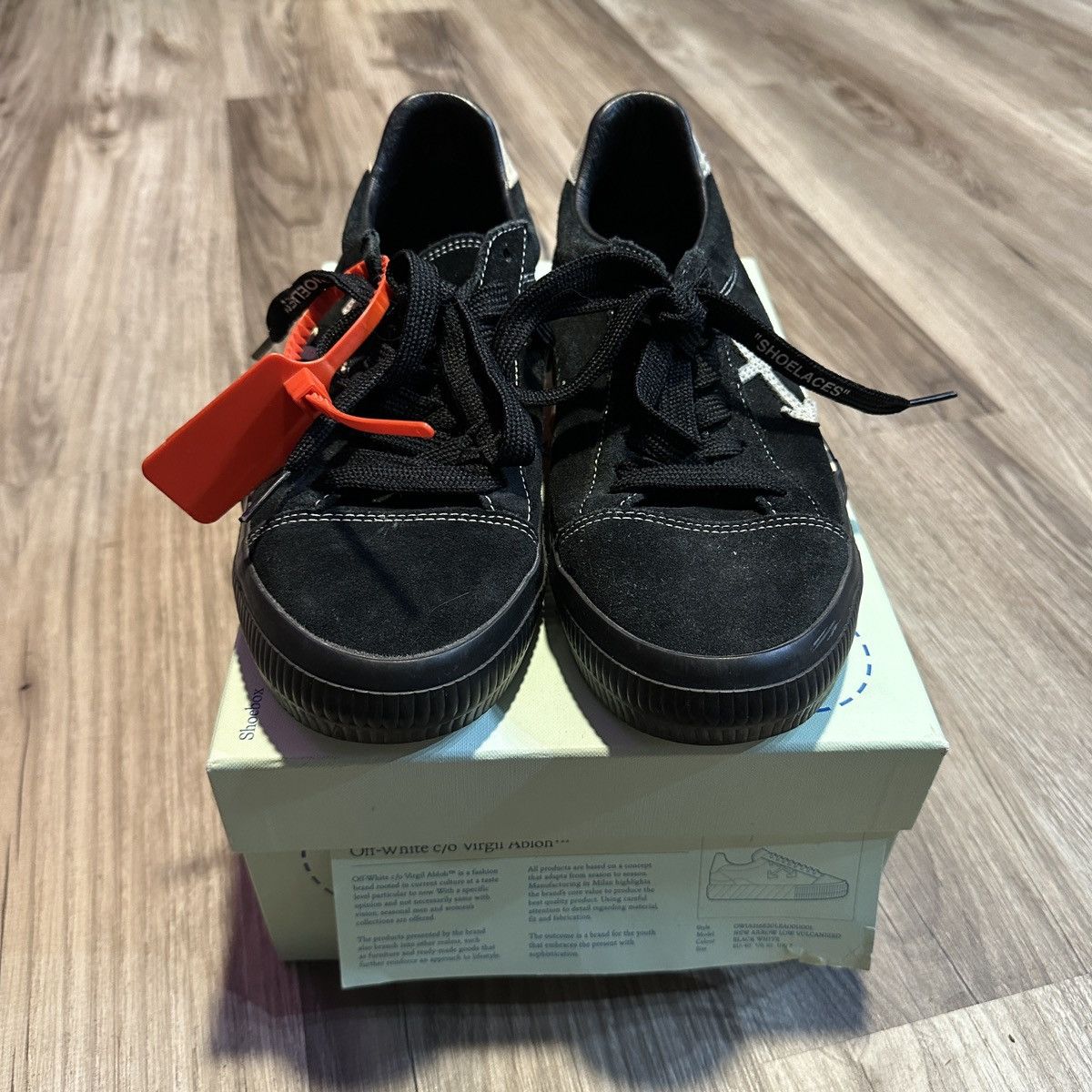 Off-White Off-White Arrow Low Vulcanized “This” and “That” Size US 10 / IT 40 - 2 Thumbnail