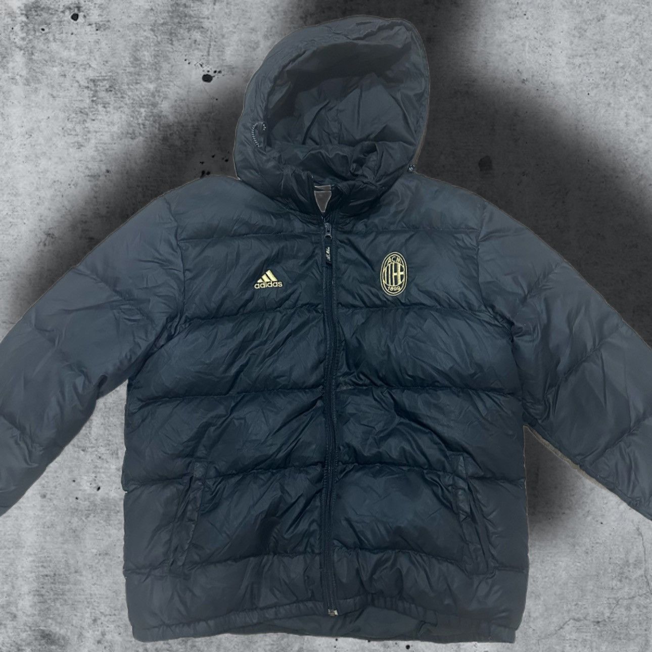 Adidas Adidas vintage Ac Milan puffer Size US L / EU 52-54 / 3 - 1 Thumbnail