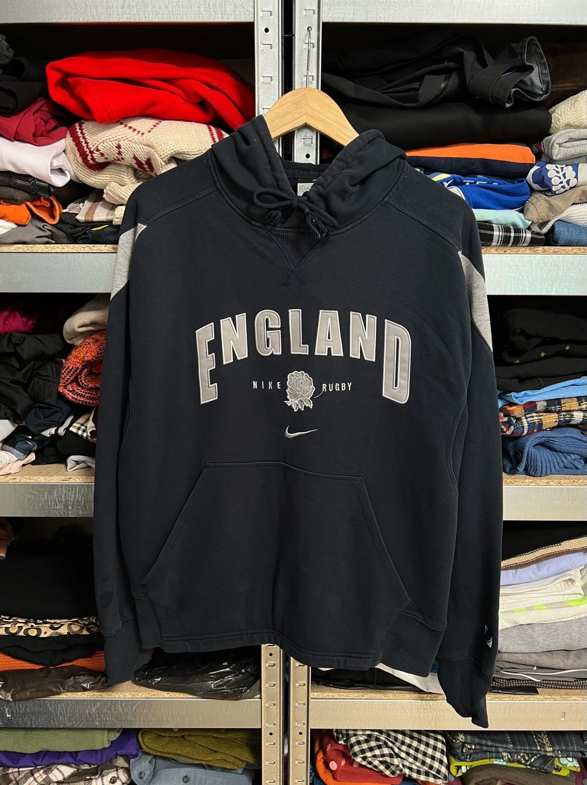 Nike × Vintage Vintage Nike England Rugby Hoodie Retro Y2K Very Rare 90s Size US L / EU 52-54 / 3 - 1 Thumbnail
