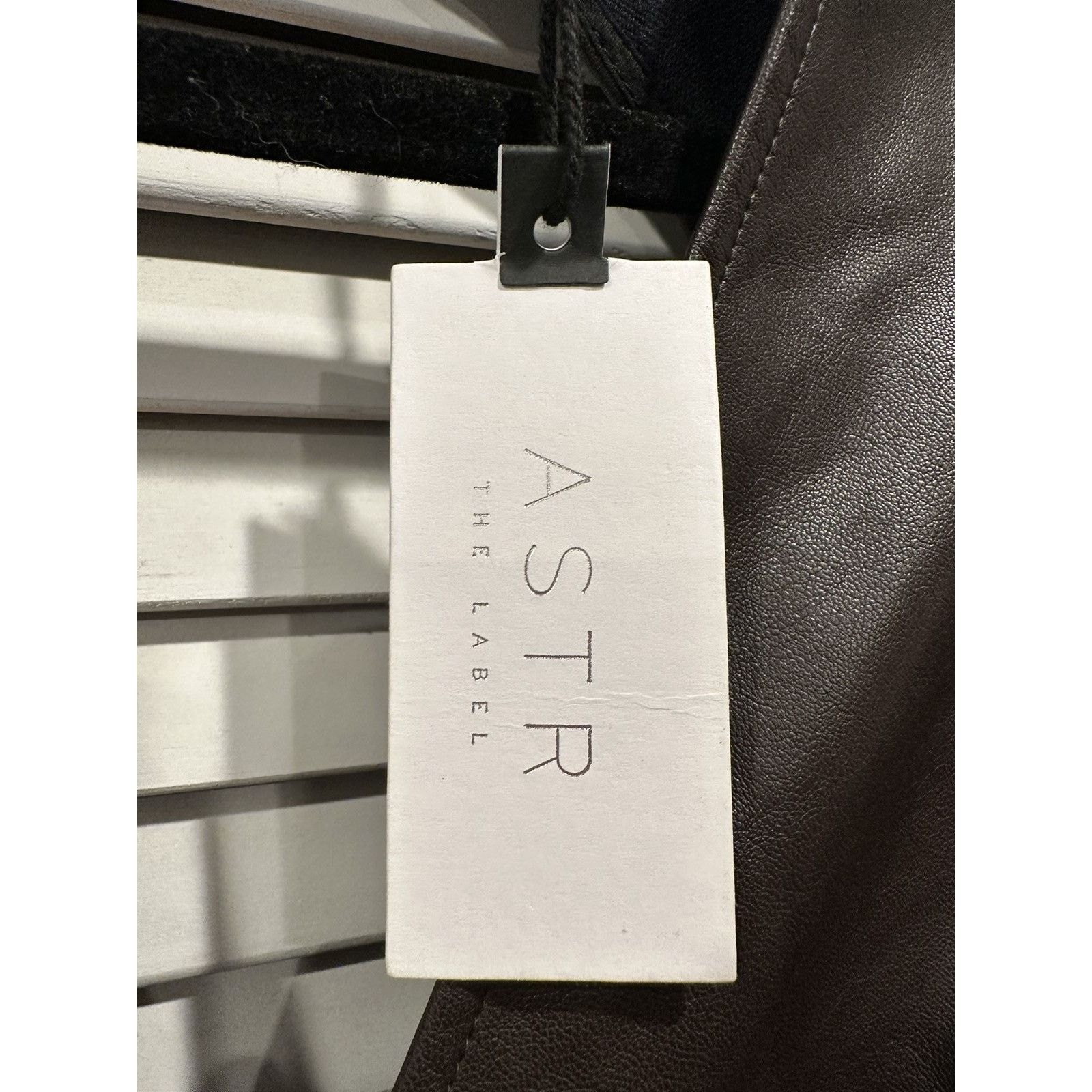 ASTR The Label Miranda Midi Dress in Dark Brown ASTR the Label XS Size XS / US 0-2 / IT 36-38 - 3 Thumbnail