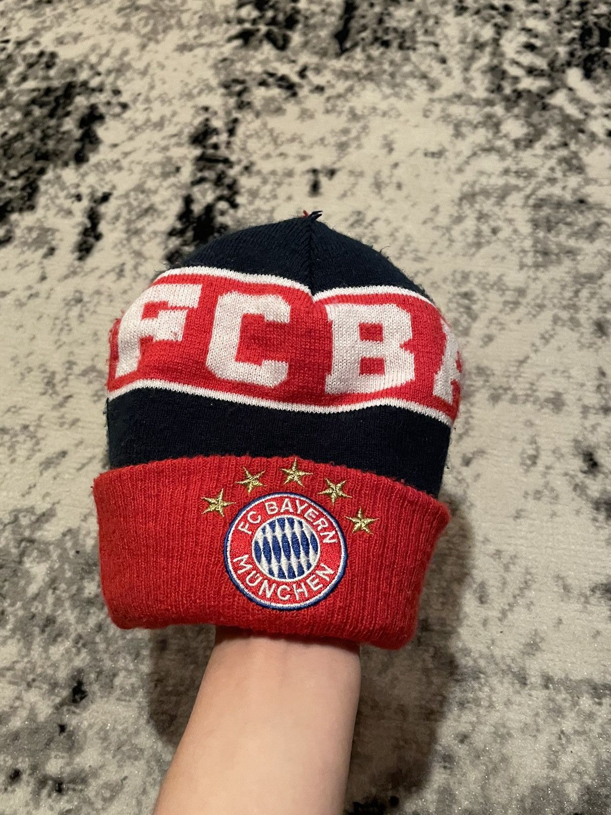 Vintage Vintage Beanie Hat Bayern Munich Football Y2k Size ONE SIZE - 2 Thumbnail