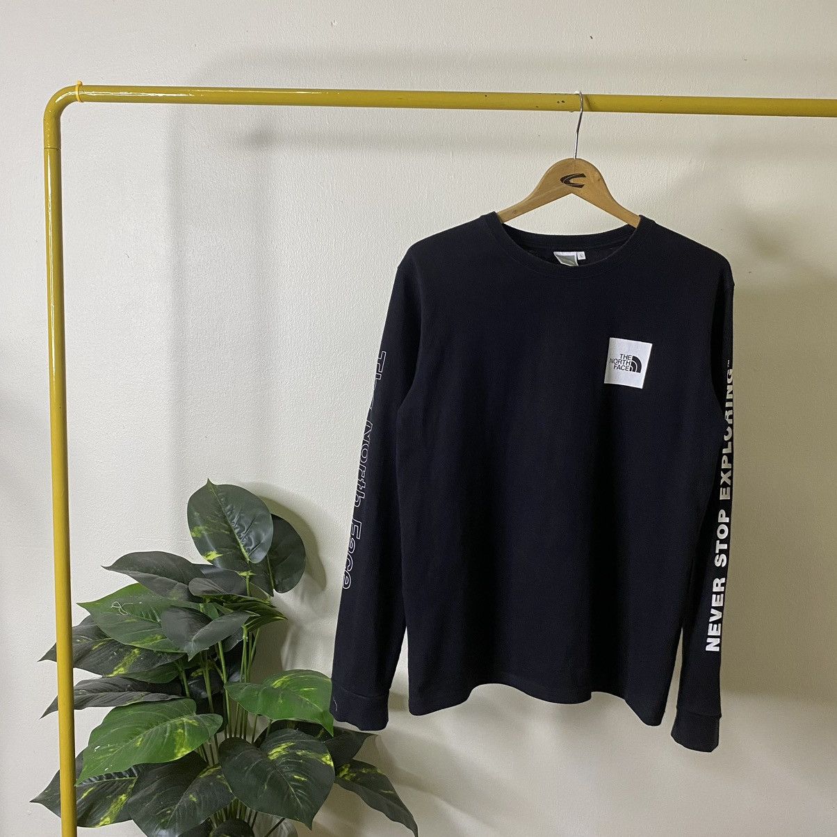 The North Face Y2K TNF Never Stop Exploring Gorpcore LS Tee Size US M / EU 48-50 / 2 - 7 Thumbnail