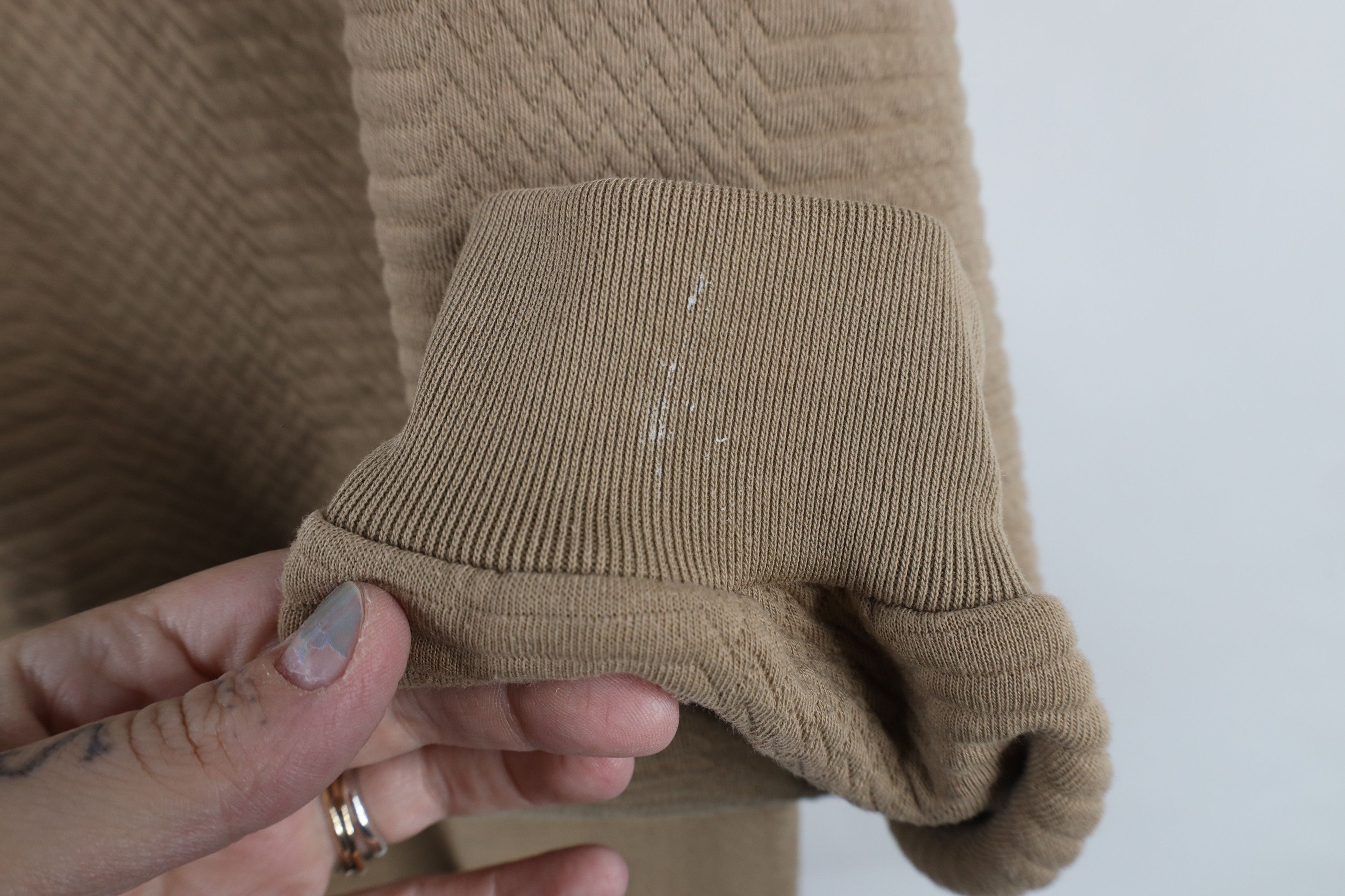 Vintage Vintage 90s Streetwear Textured Collared Pullover Polo Beige Size US L / EU 52-54 / 3 - 5 Thumbnail