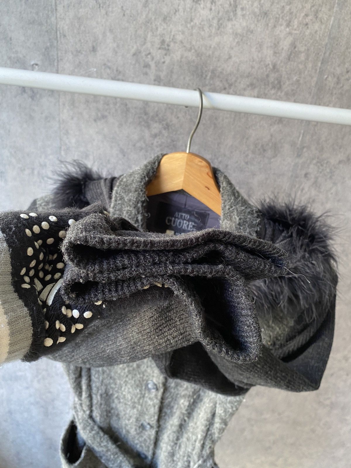 Yohji Yamamoto Atto Cuore Japan Designer Wool Fur Hoodie Jacket Size US S / EU 44-46 / 1 - 7 Thumbnail