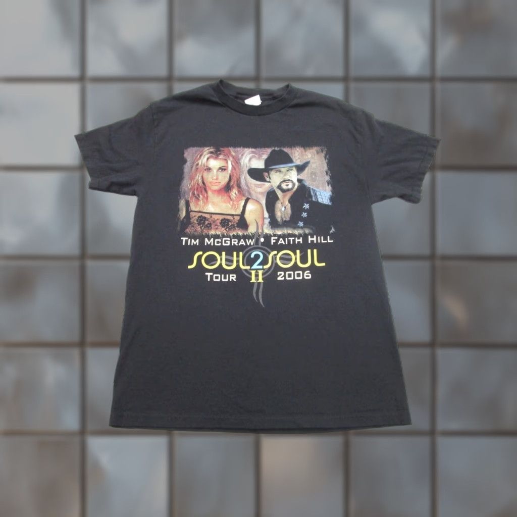 Vintage Tim McGraw Shirt Mens Medium Faith Hill Concert Tour 2008 Country Music Tee Size US M / EU 48-50 / 2 - 1 Thumbnail