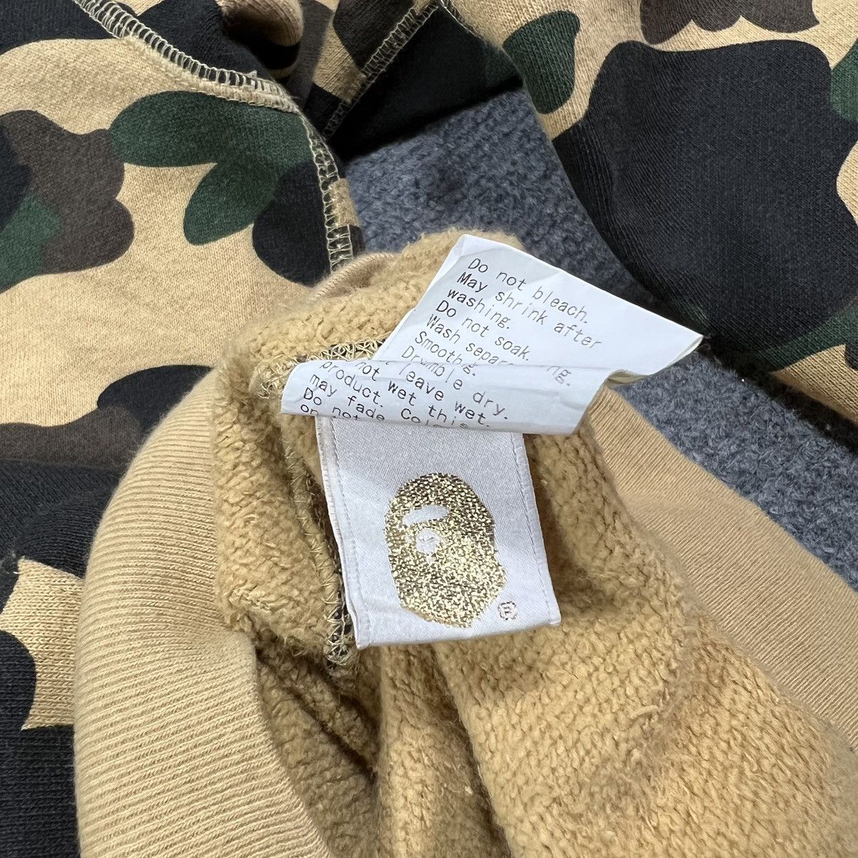 Bape × Nigo OG BAPE NIGO 1st YELLOW CAMO COLLEGE PULLOVER HOODIE Size US XL / EU 56 / 4 - 8 Thumbnail