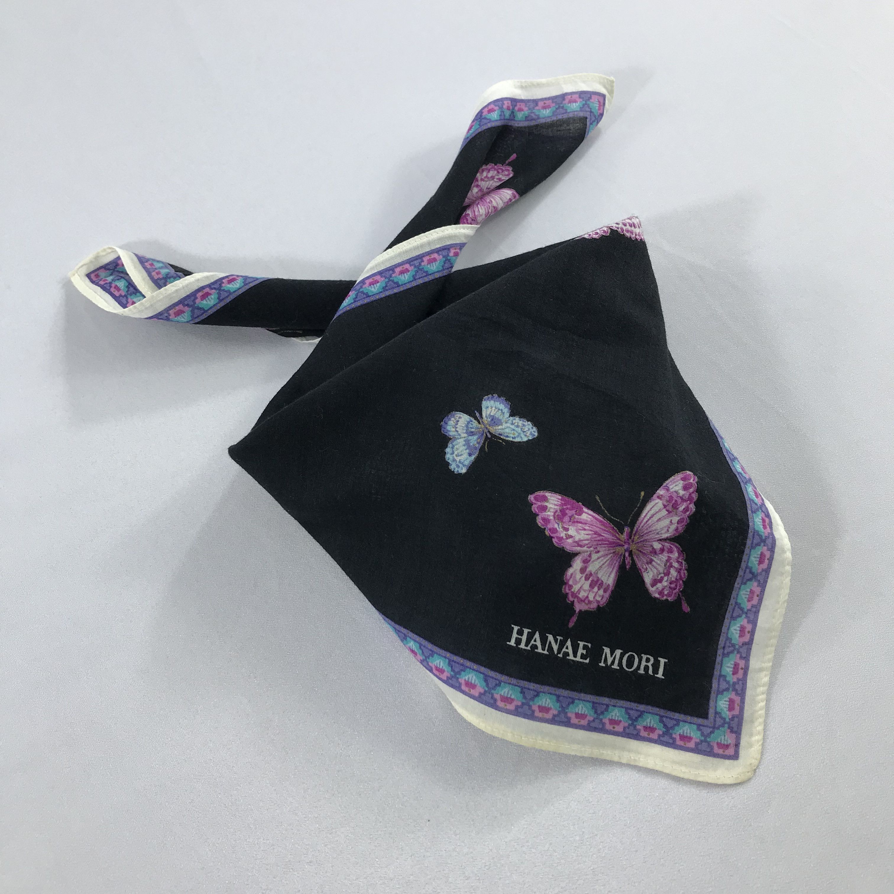 Hanae Mori × Vintage Hanae Mori Bandana / Handkerchief / Neckerchief - S2115 Size ONE SIZE - 4 Thumbnail