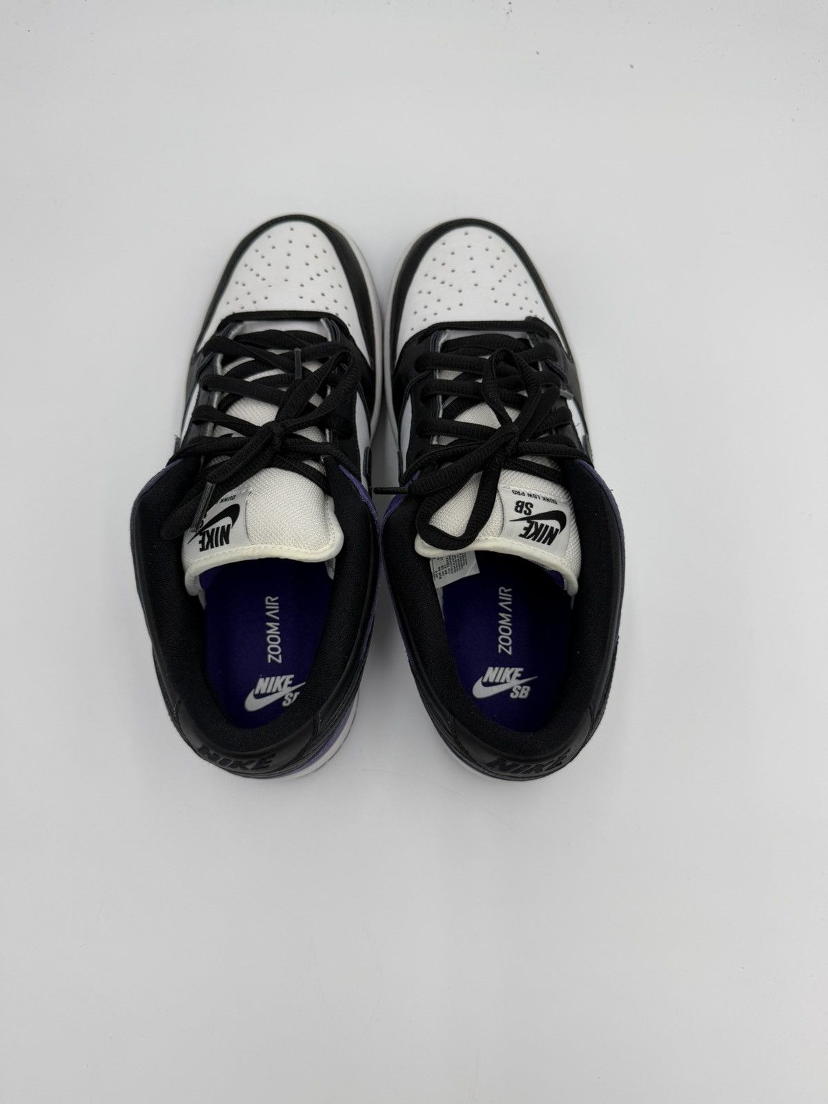 Nike SB Dunk Low Court Purple Size US 10 / EU 43 - 3 Thumbnail