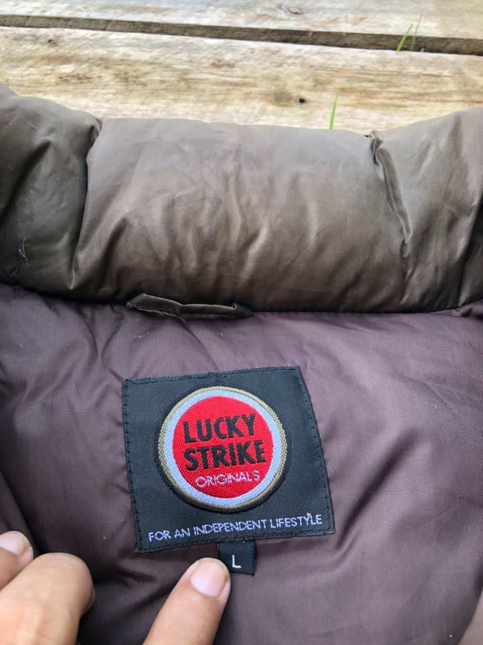 Vintage Rare🔥 Vintage 90s Lucky Strike Puffer Jacket Racing Size US L / EU 52-54 / 3 - 3 Thumbnail