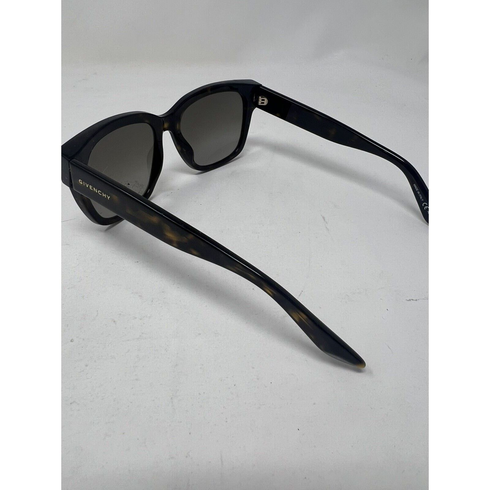 Givenchy SUNGLASSES GIVENCHY WOMEN GV 7211/G/S 086HA 56-19 140 AL 3 Size ONE SIZE - 8 Thumbnail