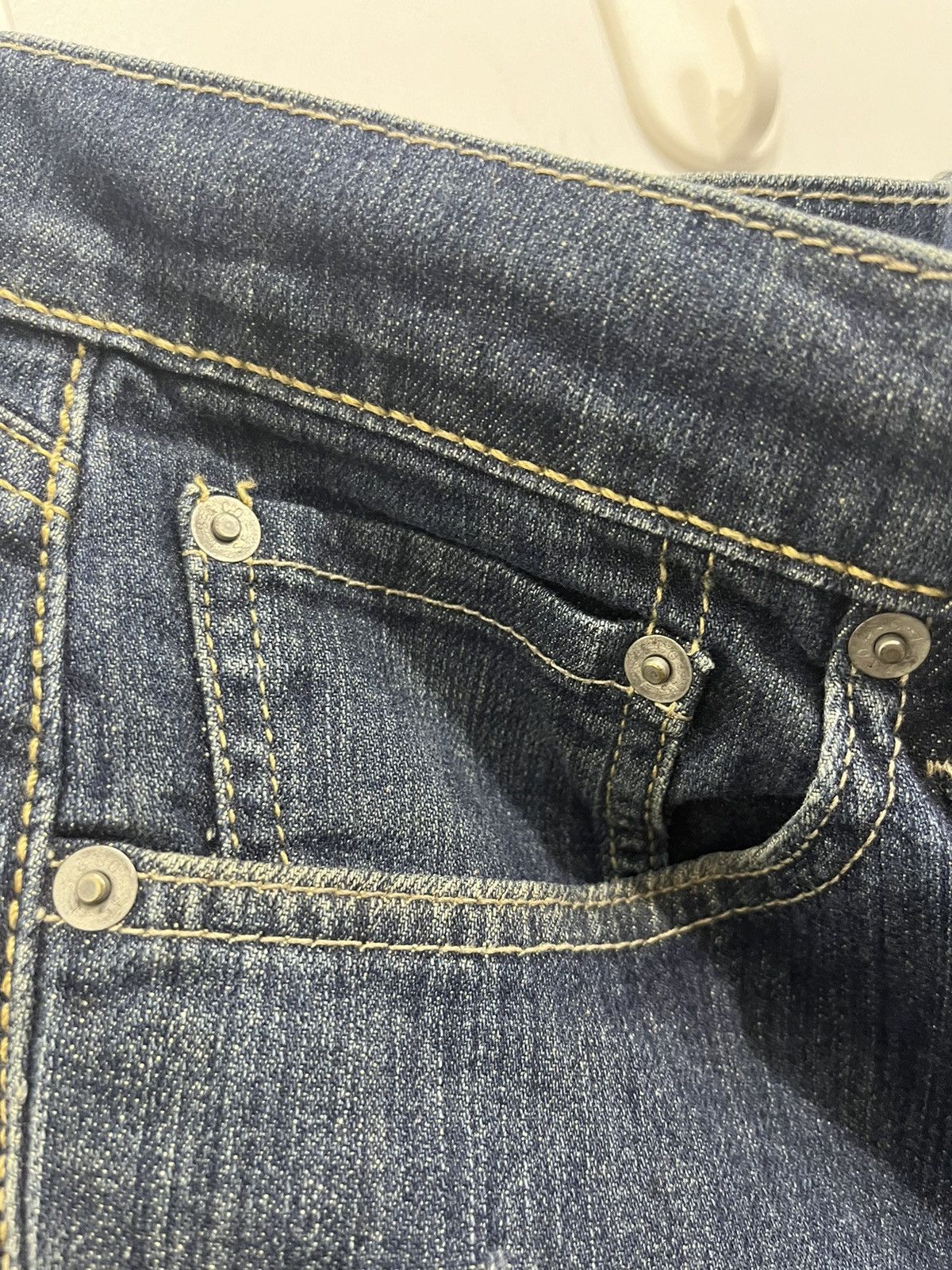 Levi's Dark Blue Denim Levi’s Strauss Co 505 Size US 32 / EU 48 - 3 Thumbnail