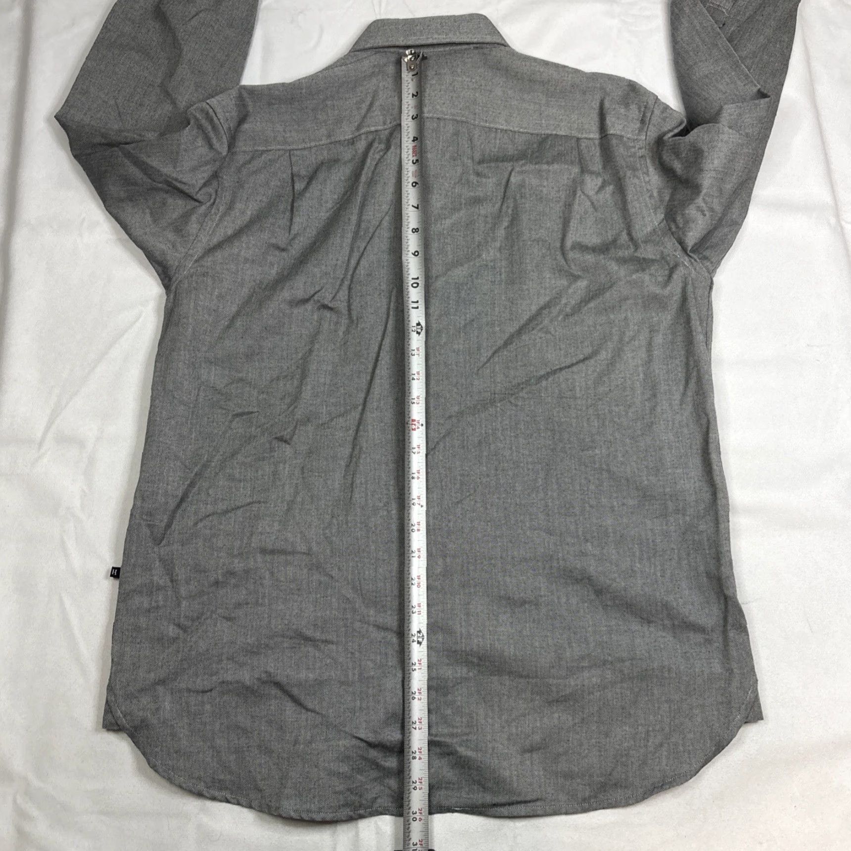 Vintage Hilfiger By Thomas Mason Button Up Longsleeve Shirt Gray Herringbone Medium Dress Shirt Mens M Gray Long Sleeve Size US M / EU 48-50 / 2 - 7 Thumbnail