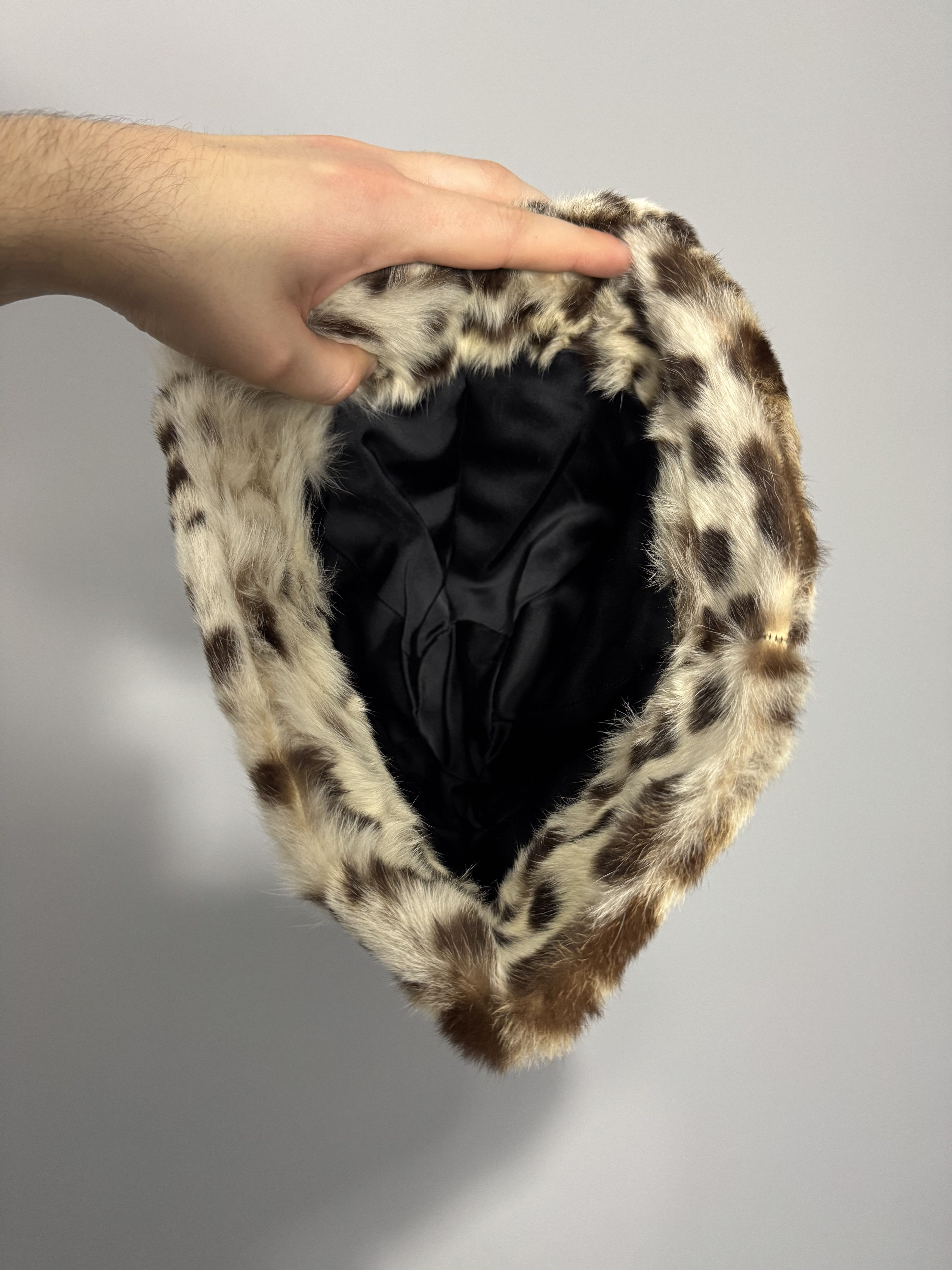 Vintage Vintage 90s Real Fur Leopard Pattern Hat with Mink Pom-Pom Size ONE SIZE - 6 Thumbnail