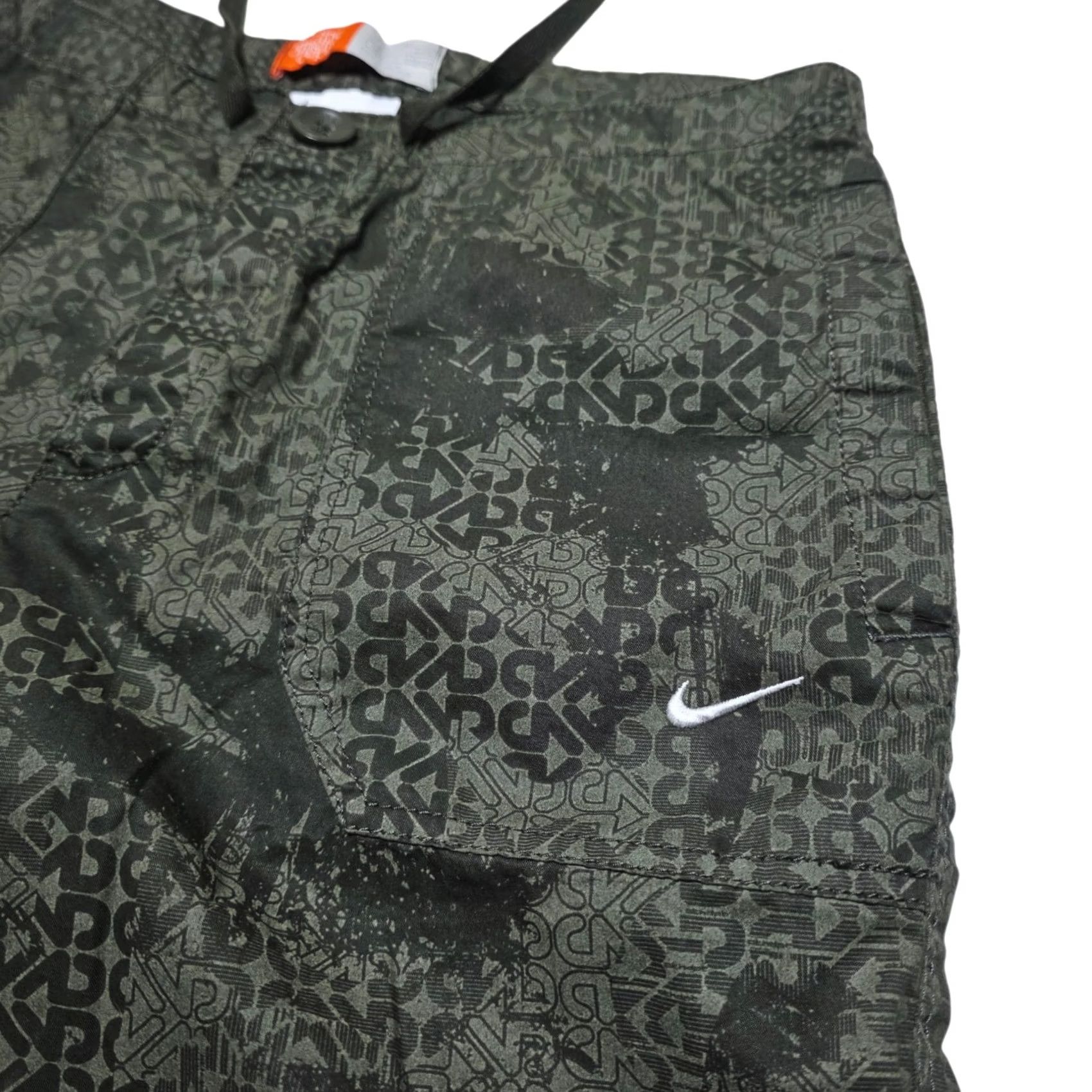Nike VINTAGE Nike Athletic Department Women's Board Shorts Drawstring Y2k Small (4-6) Green Size 28" / US 6 / IT 42 - 6 Thumbnail