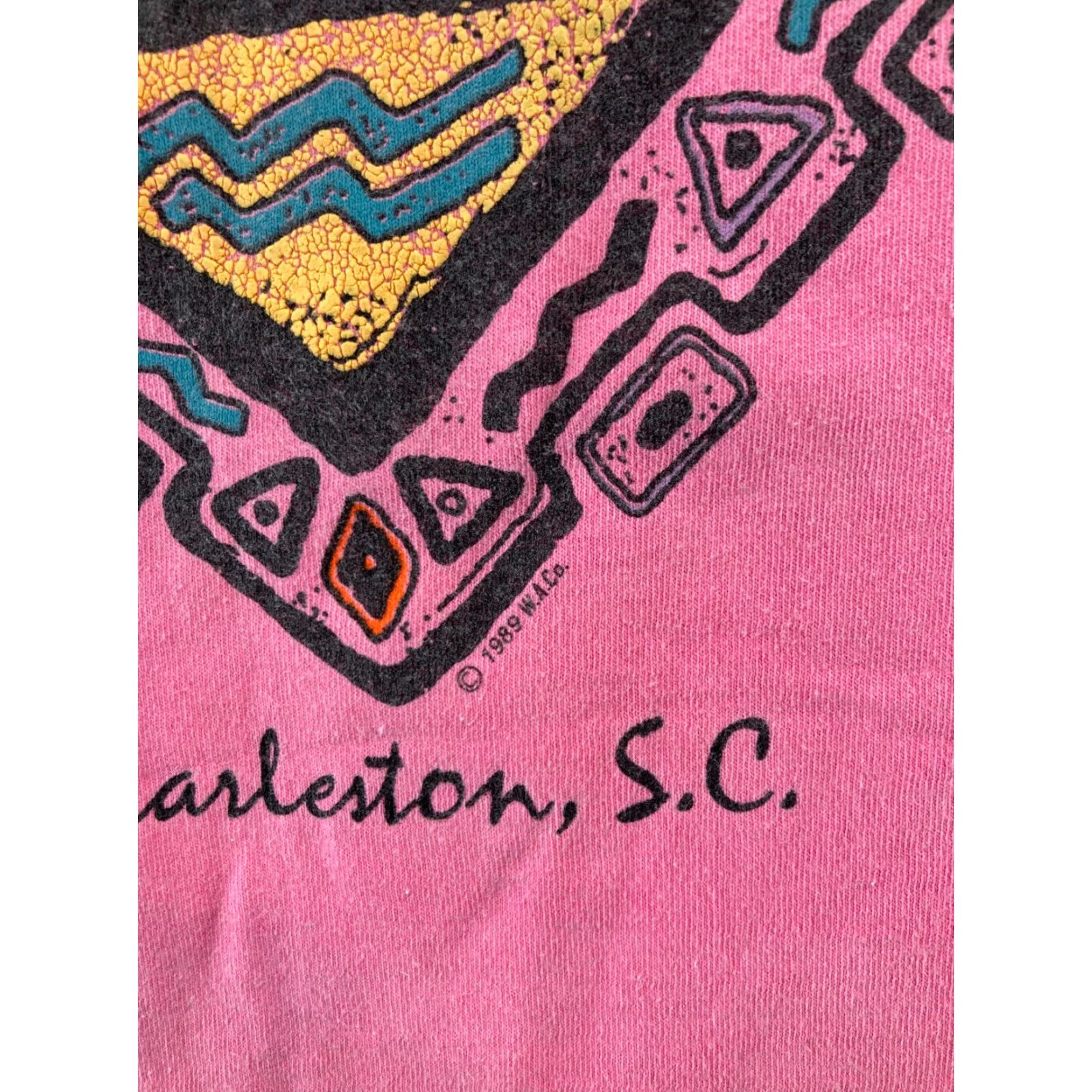 Primitive VINTAGE Primitive Apparel Surf Tanktop Mens Large Pink Aztec Charleston SC Graphic Print T-Shirt USA Vintage Mens Tanktop Pink Aztec Charleston SC Size US L / EU 52-54 / 3 - 5 Thumbnail
