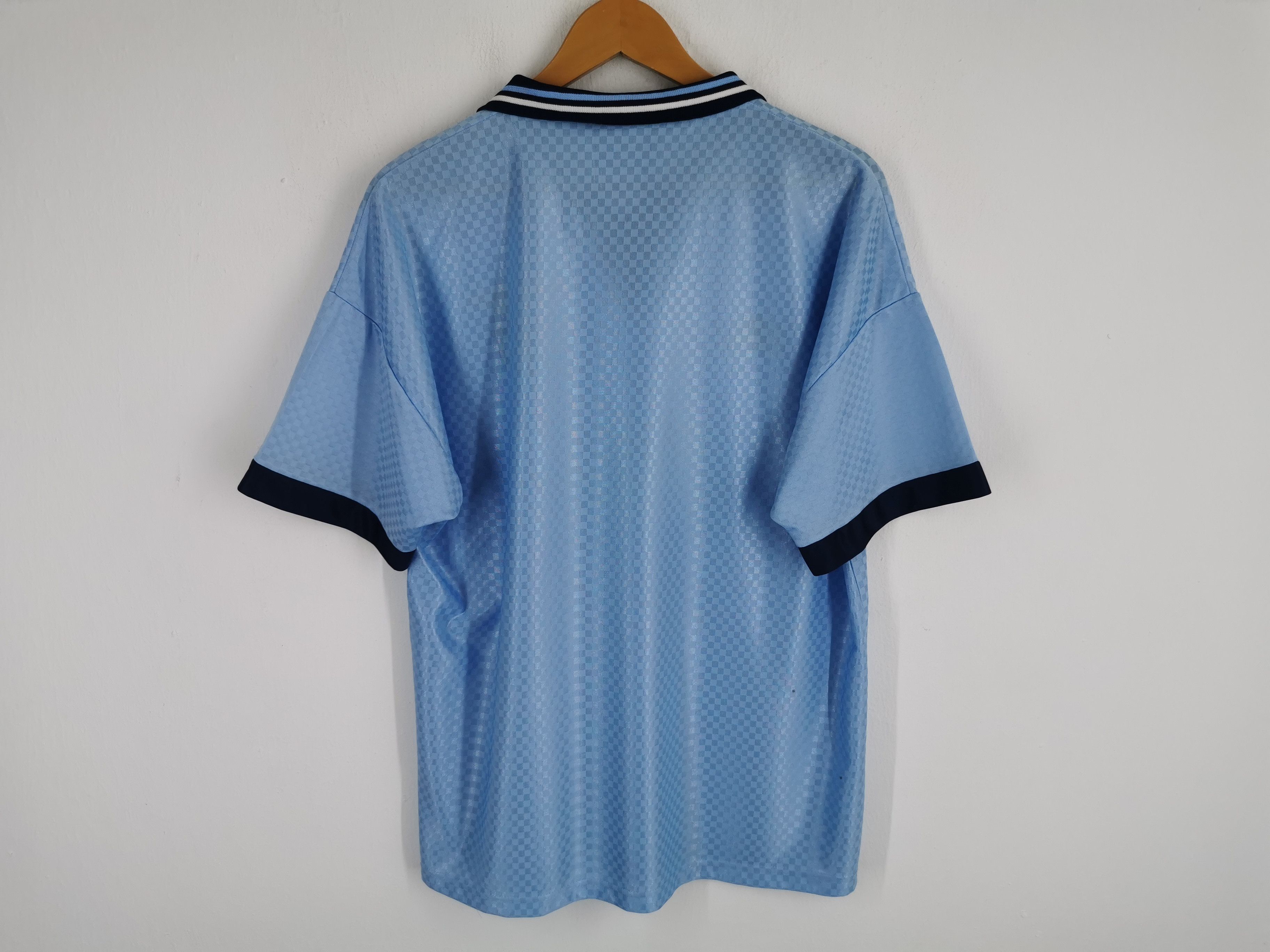 Umbro × Vintage Vintage 90s S.S. Lazio Umbro 95/96 Home Football Jersey Size US L / EU 52-54 / 3 - 2 Thumbnail