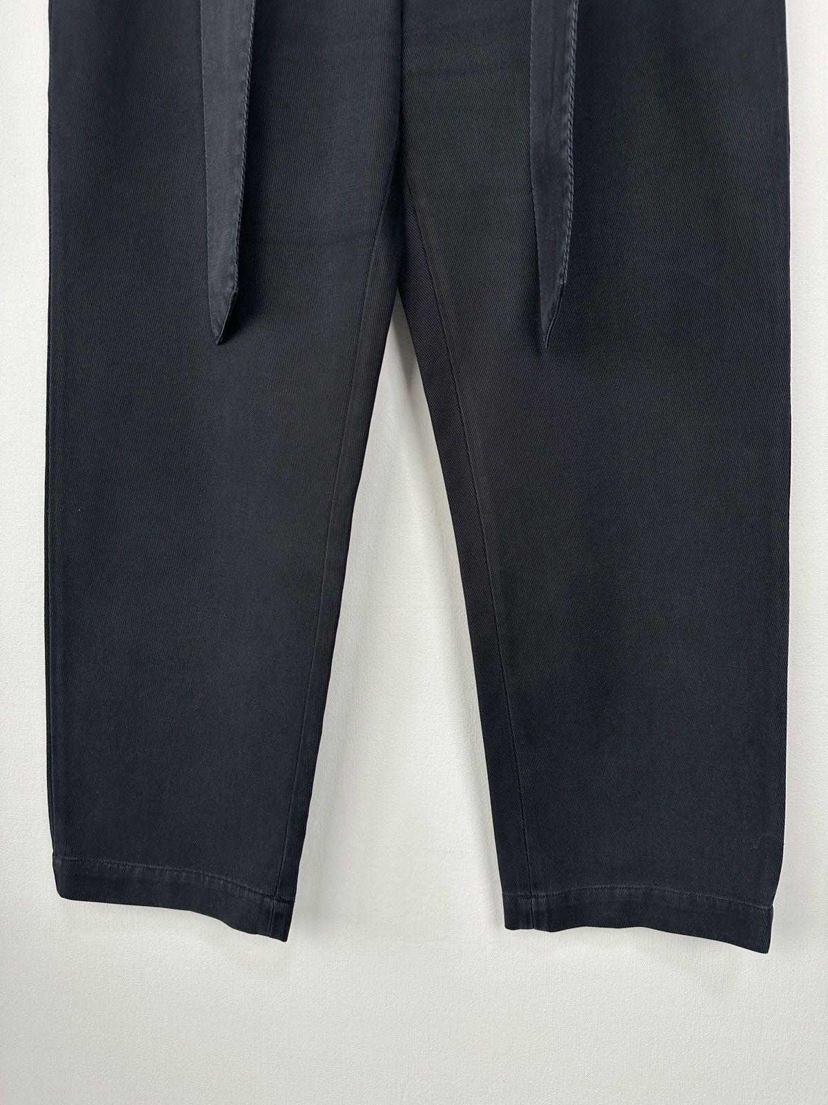 Sezane SEZANE Belted Black Lyocell / Cotton Trousers size 40 Size 28" / US 6 / IT 42 - 4 Thumbnail