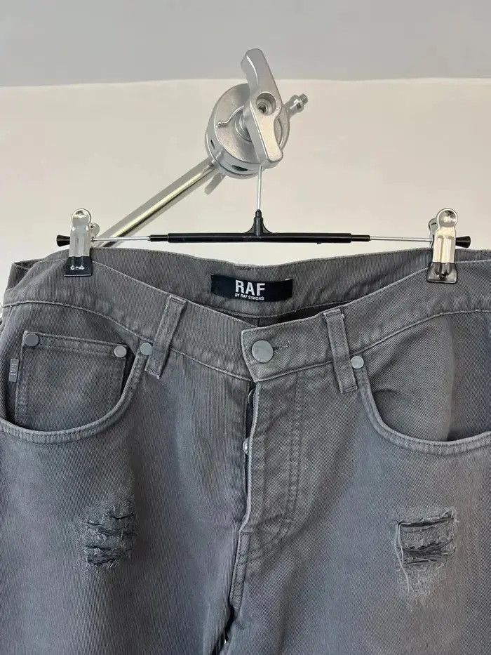 Raf Simons Raf By Raf Simons distressed denim-2505 Size US 31 - 5 Thumbnail