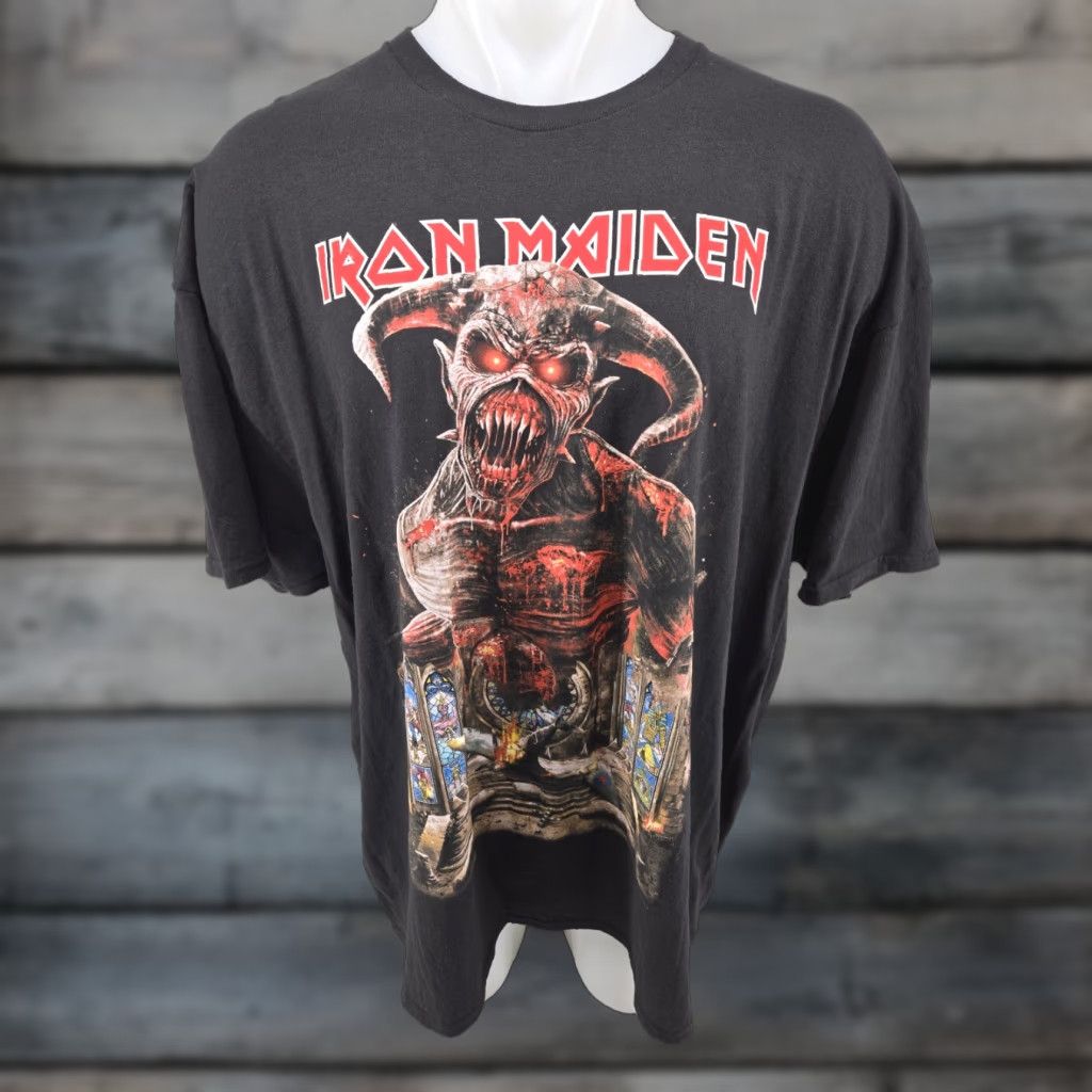 Vintage VINTAGE Iron Maiden Legacy of the Beast Tour T Shirt Band Sz 3XL North American 2019 Size US XXL / EU 58 / 5 - 1 Thumbnail