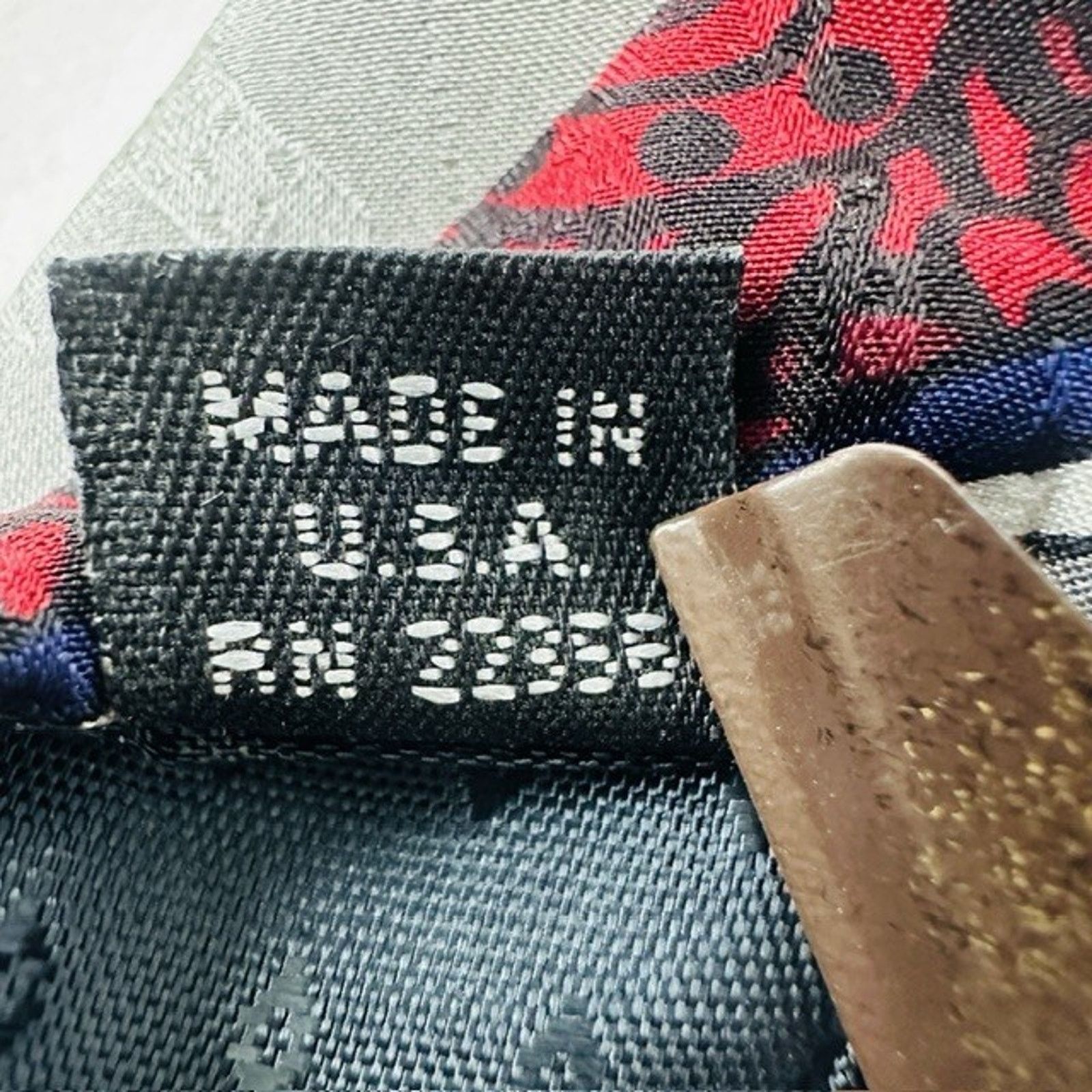 Other Paolo Rossi Designer Silk Tie Red/Black USA Geometric VTG Size ONE SIZE - 5 Thumbnail