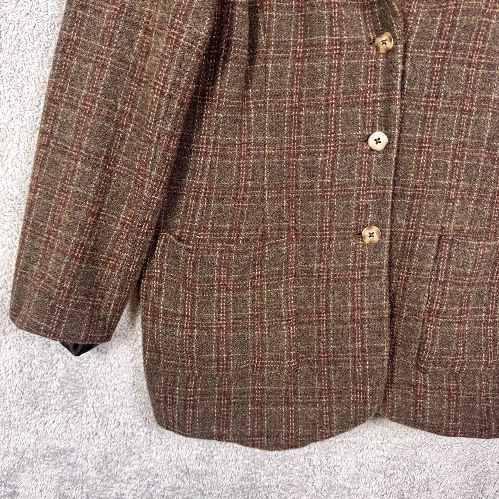 Eddie Bauer VINTAGE Eddie Bauer Blazer Womens Large Tall Chore Coat Barn Jacket Lambswool Wool Geometric Button Pockets Collared Brown 90s Mens Womens Girls? Size L / US 10 / IT 46 - 4 Thumbnail