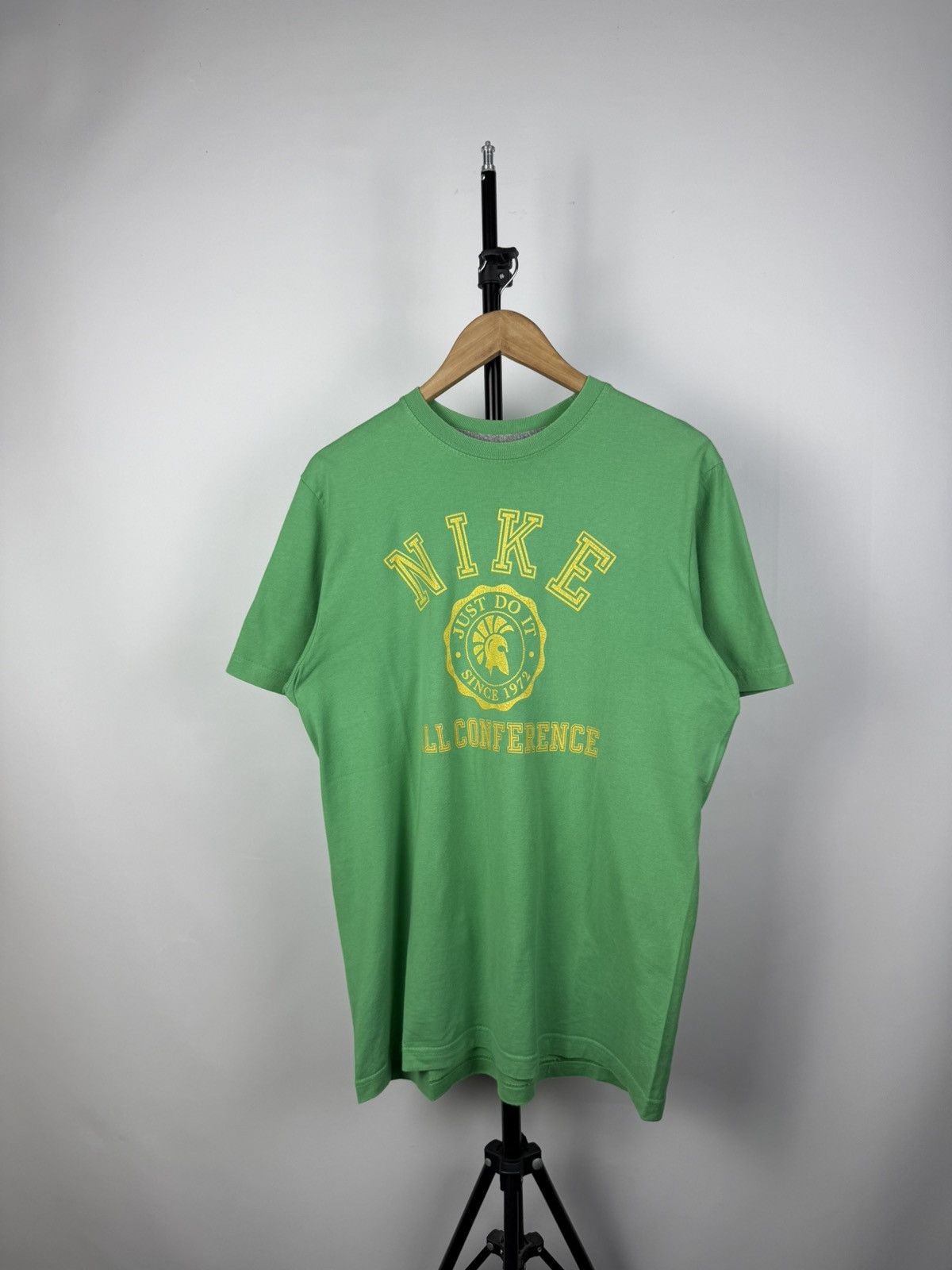 Nike × Vintage Nike Vintage T Shirt 90s Big Logo Y2k USA Affliciton Size US L / EU 52-54 / 3 - 1 Thumbnail