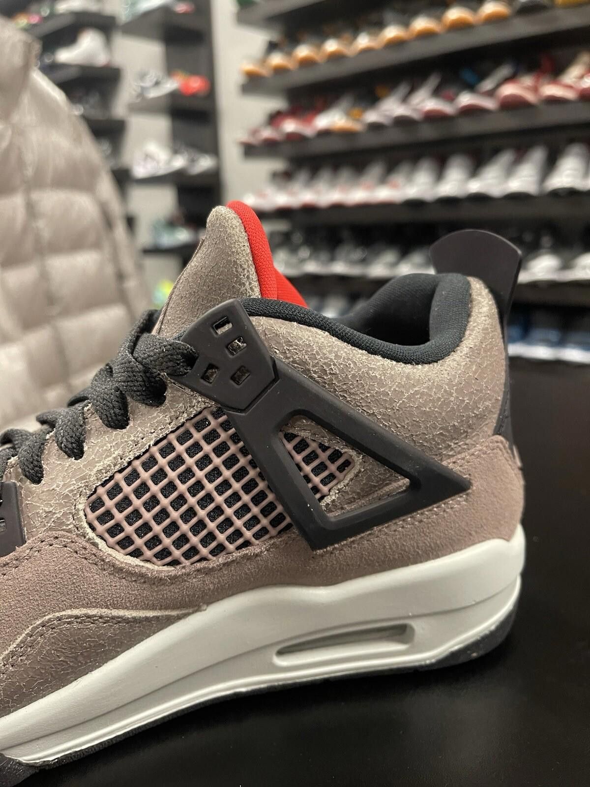 Jordan Brand Size 6 - Jordan 4 Retro Mid Taupe Haze Brown (DJ6249-200) Size US 6 / EU 39 - 7 Thumbnail