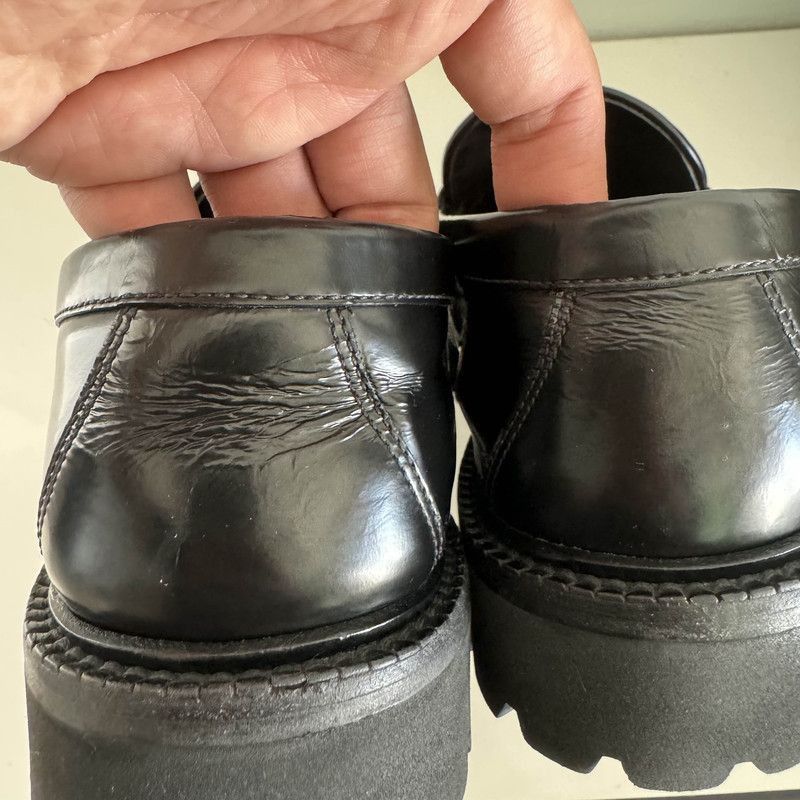 Louis Vuitton Louis Vuitton Black Leather Loafers for Men - Size US 9.5 / EU 42-43 - 3 Thumbnail