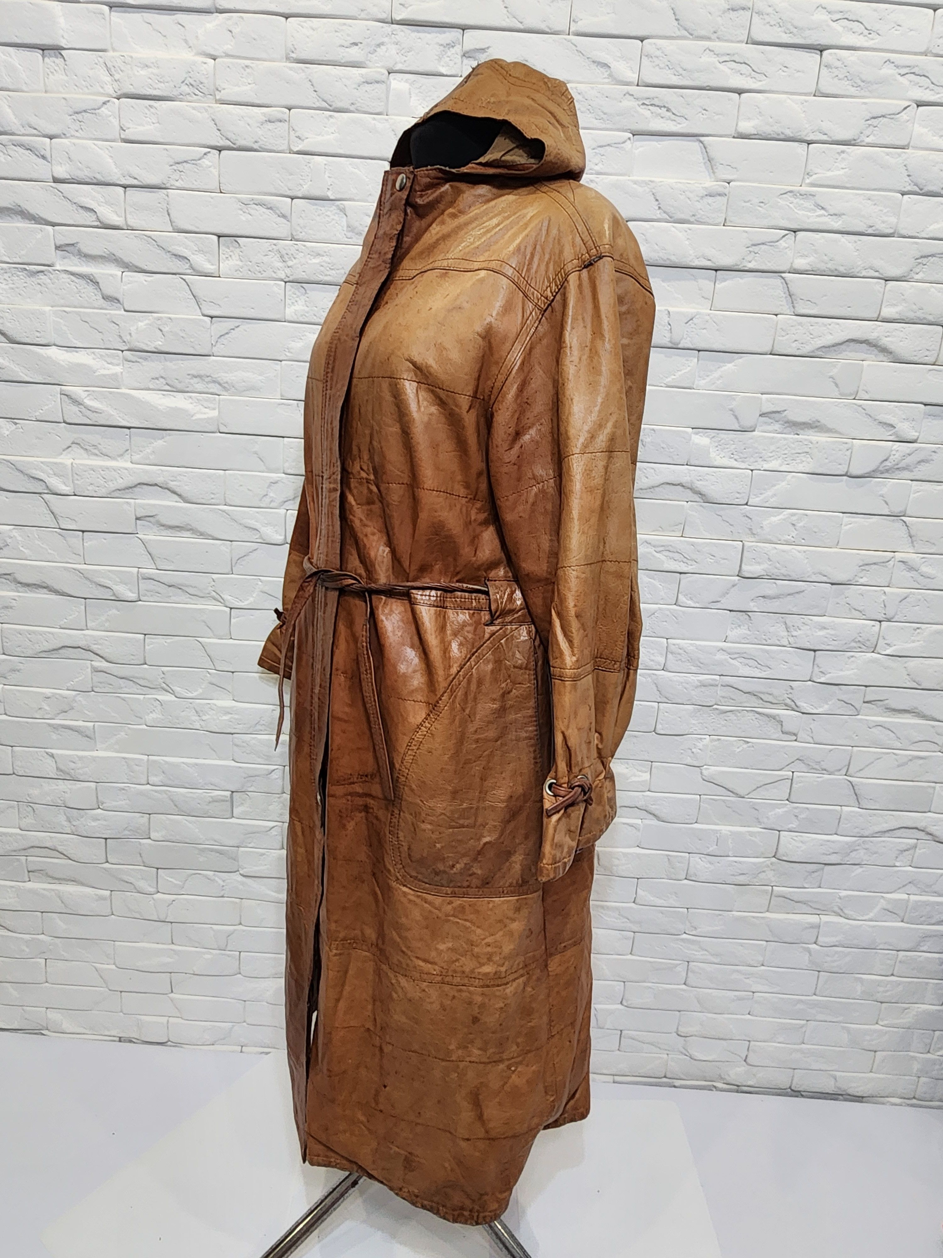Vintage Brown women's leather jacket with a hood. Size XL / US 12-14 / IT 48-50 - 2 Thumbnail