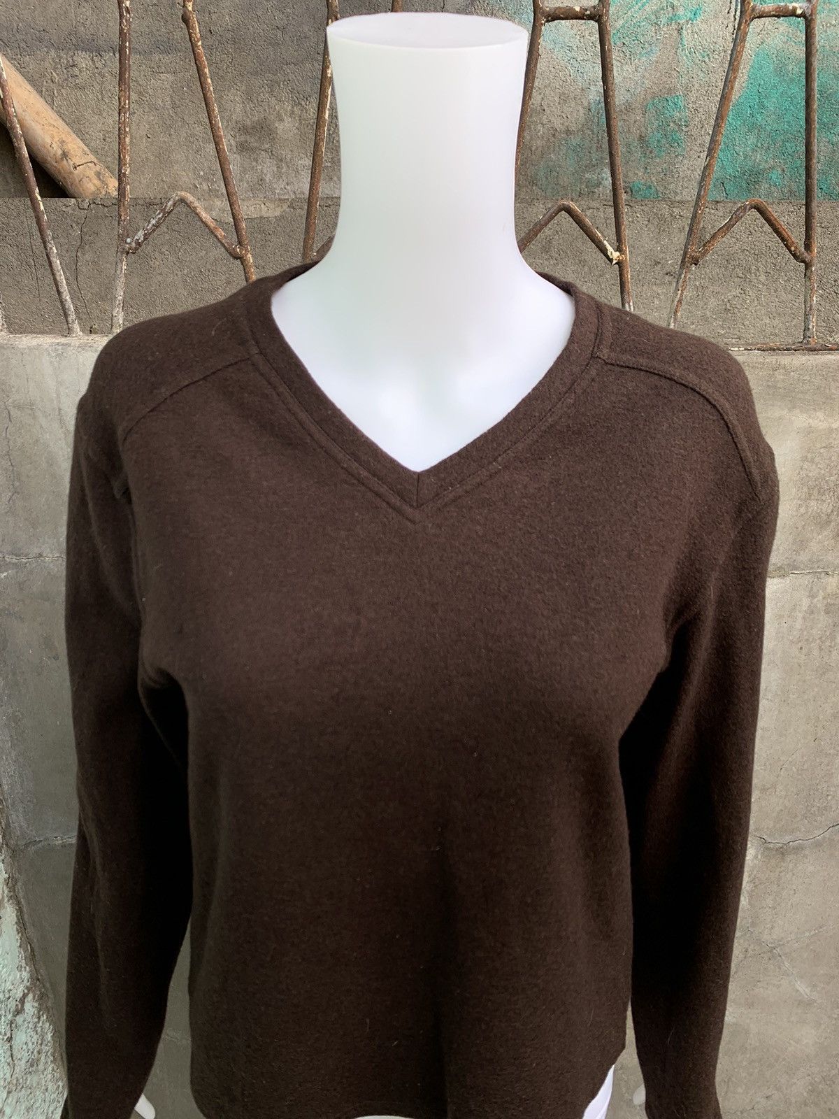 Prada Wool V Neck Sweater Size M / US 6-8 / IT 42-44 - 4 Thumbnail